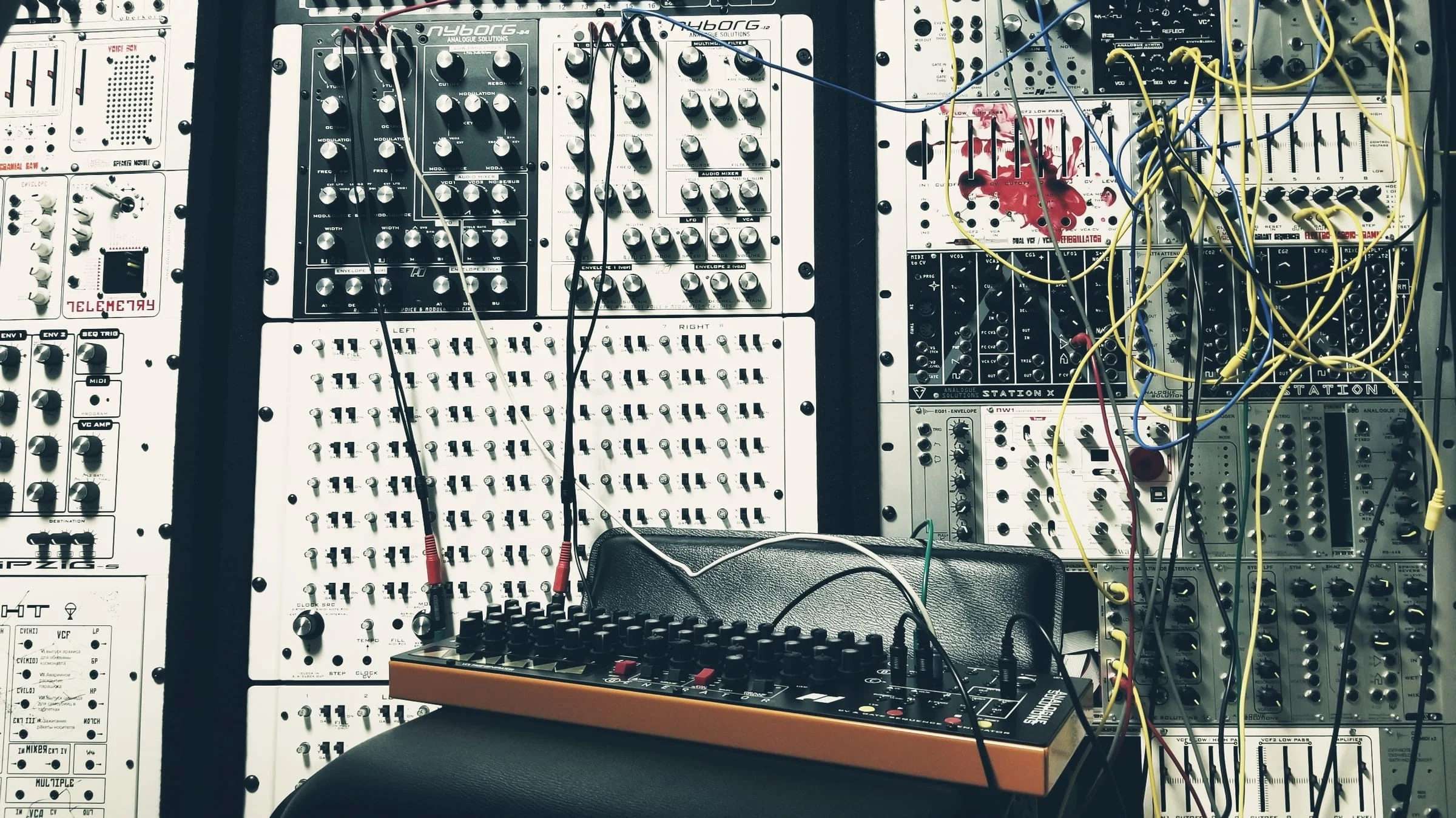 Analogue Solutions Generator - Image 4