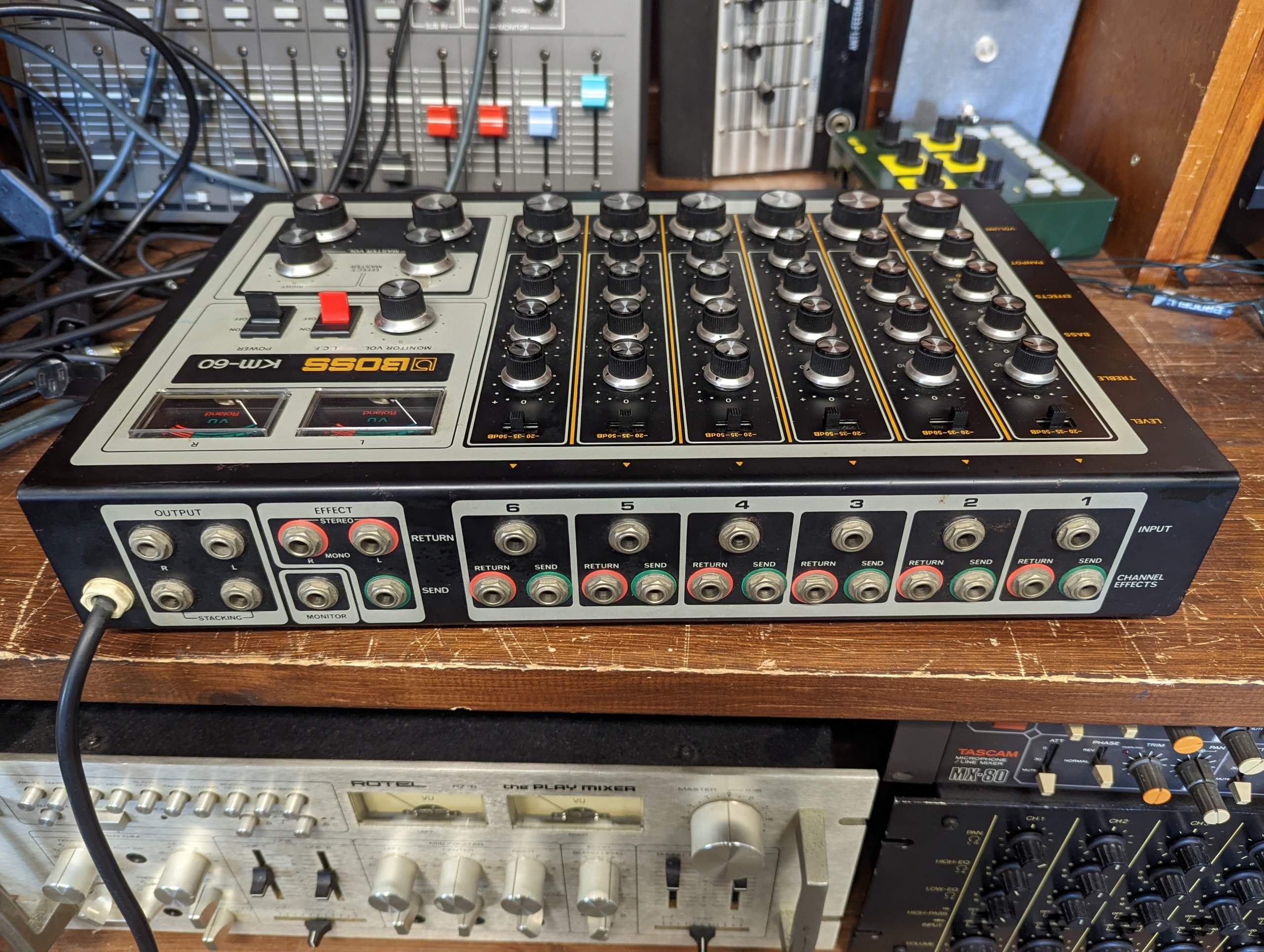Boss KM-60 Mixer - Image 2