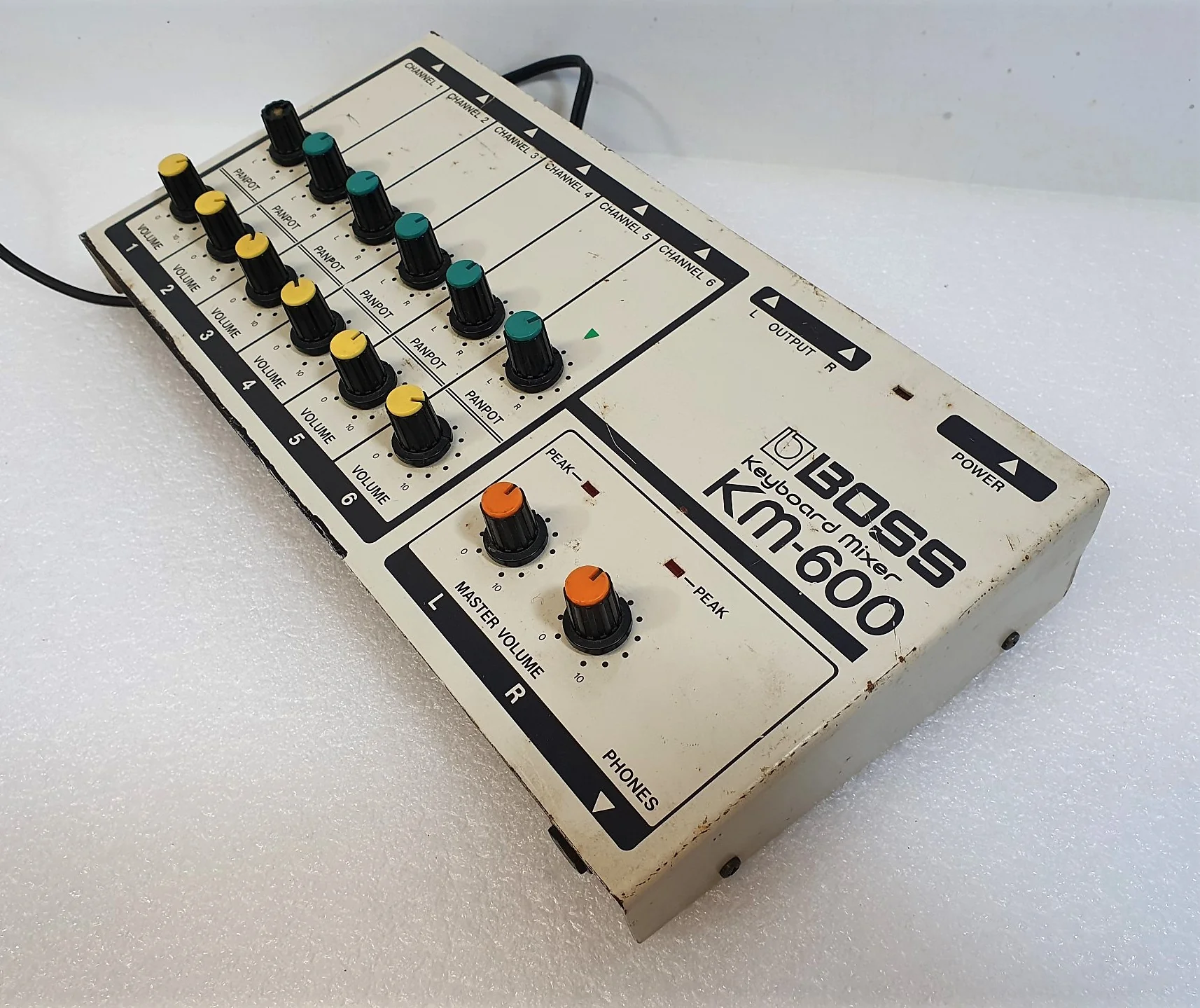 Boss KM-600 Keyboard Mixer - Image 3