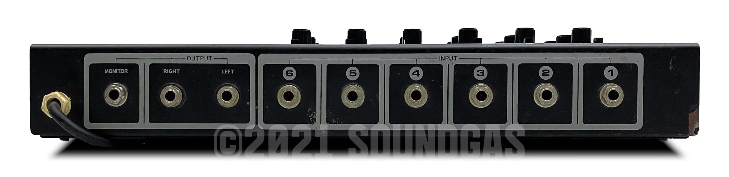 Boss KM-6B Mixer - Image 5