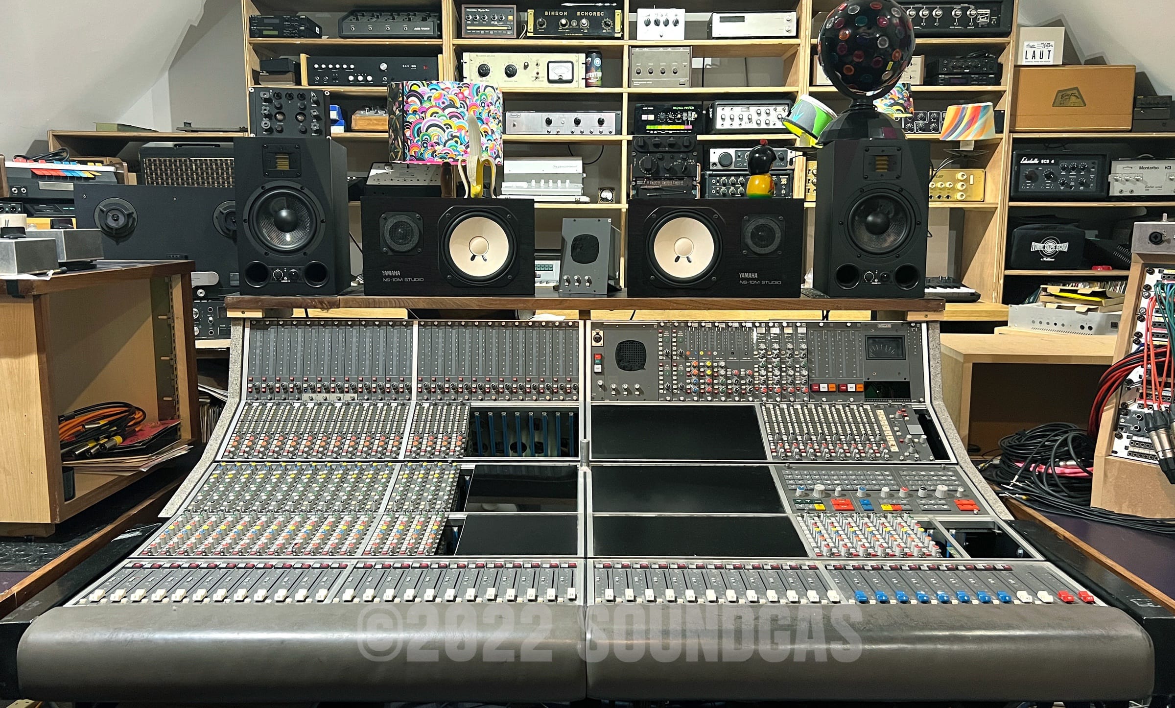Calrec Q Series 36 Stereo Channel Console & Patchbay - Image 4