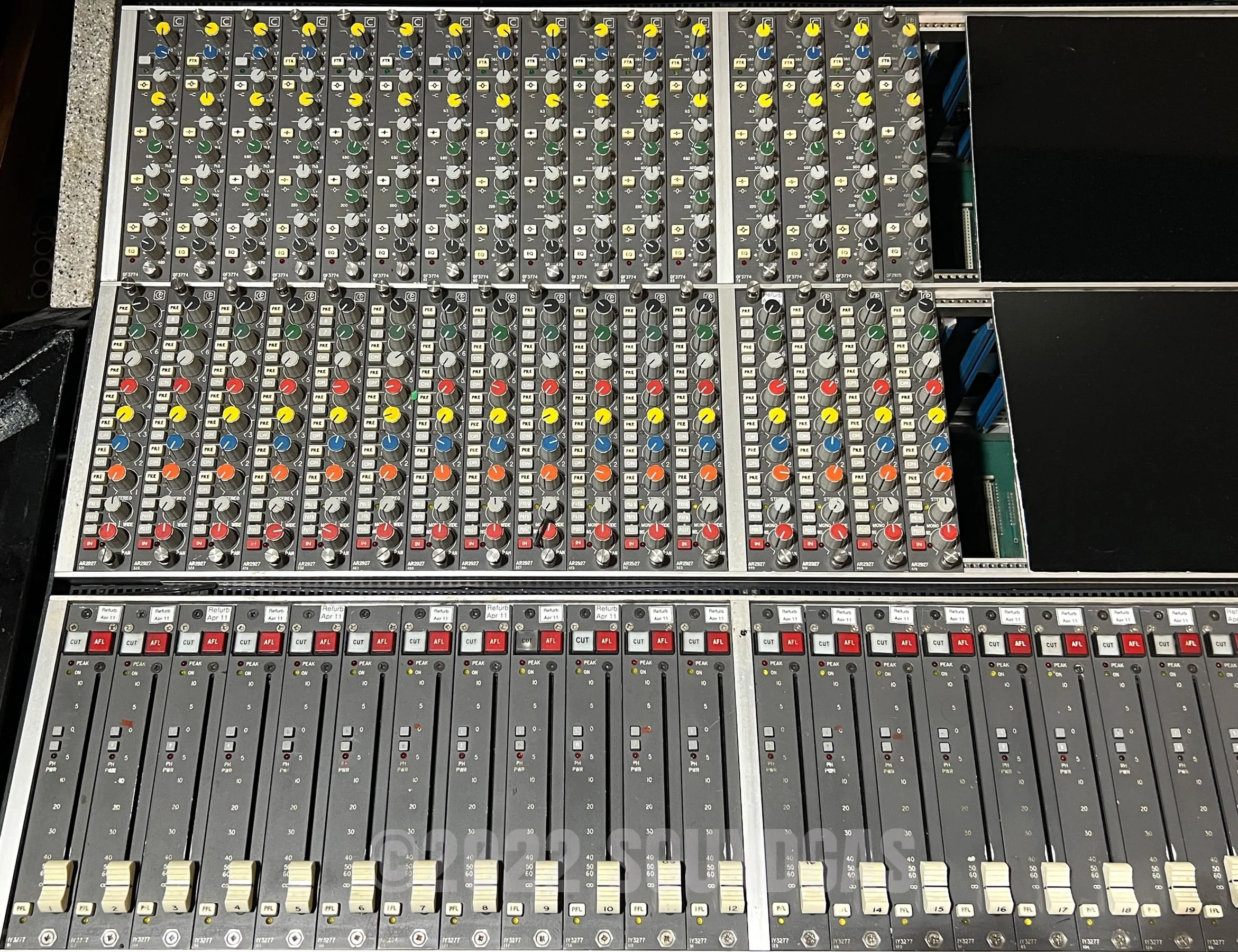 Calrec Q Series 36 Stereo Channel Console & Patchbay - Image 9
