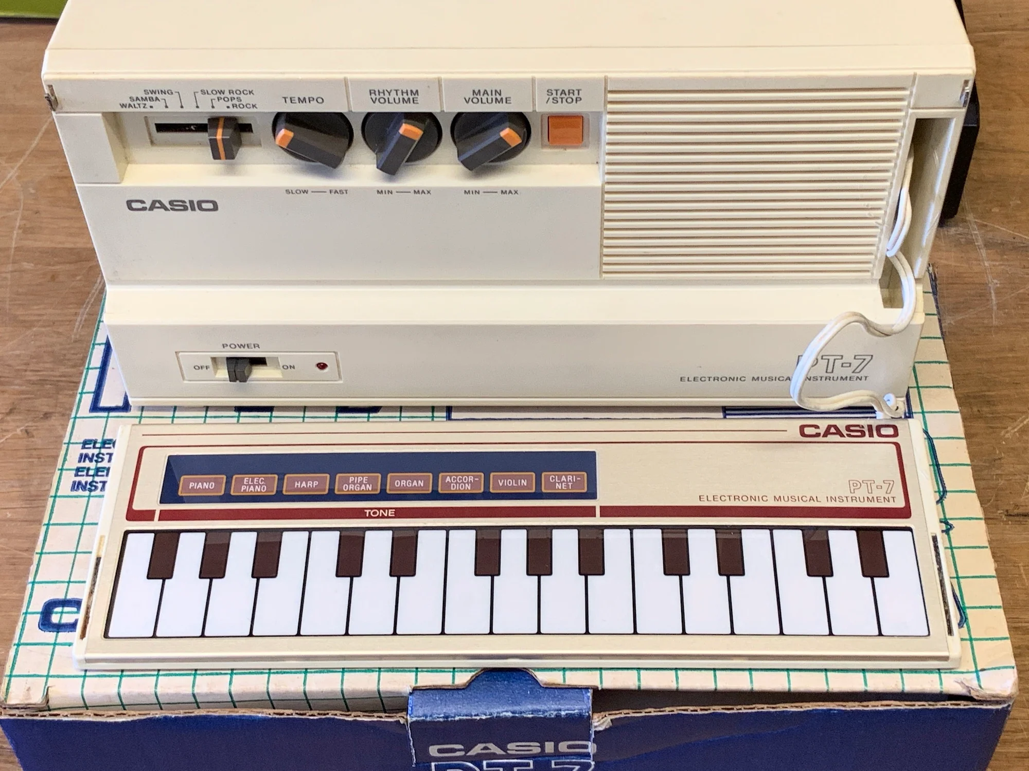 Casio PT-7 Pocket Synthesizer (Boxed) - Image 2