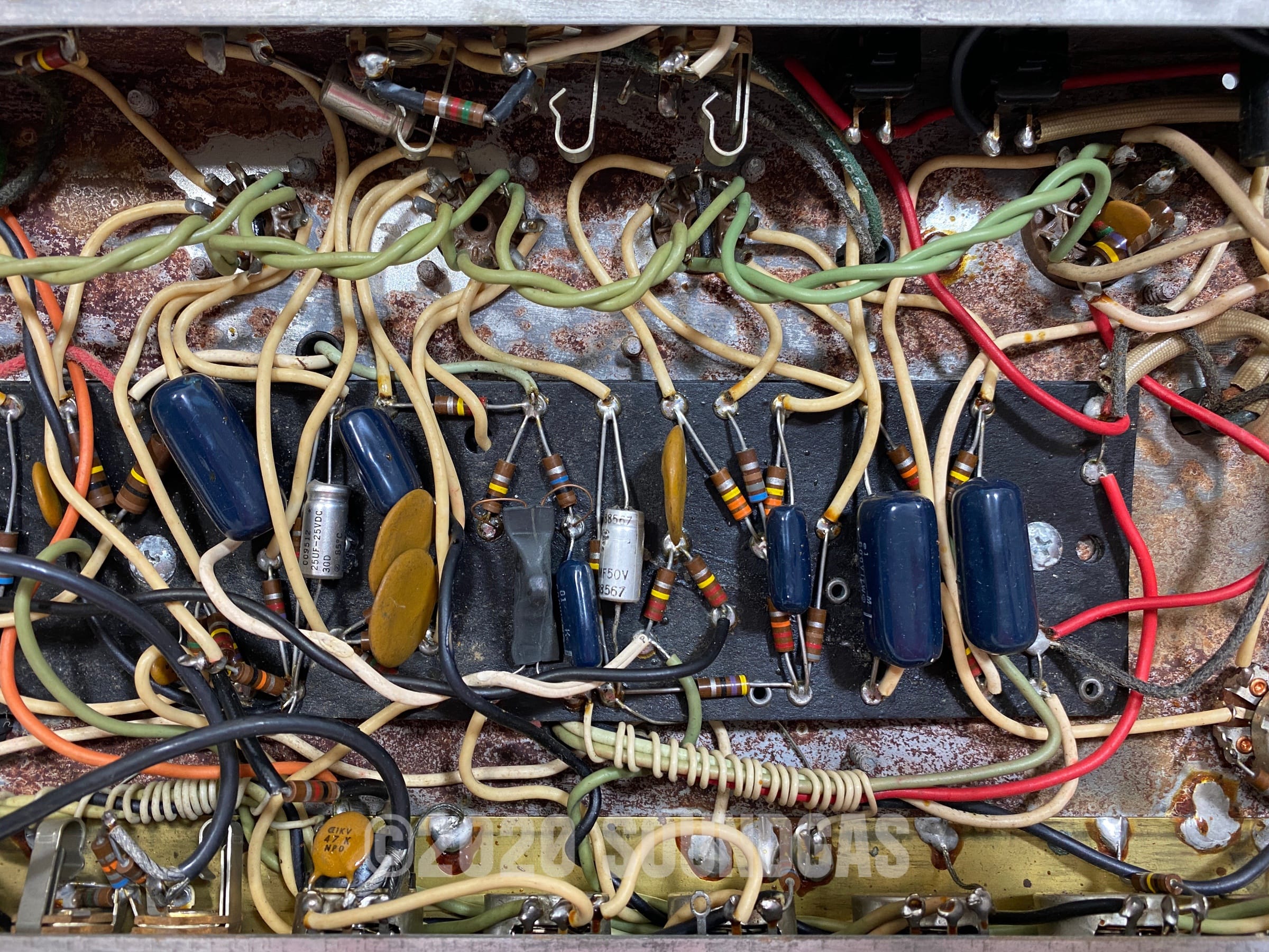Fender Deluxe Reverb - c1979 - Image 17