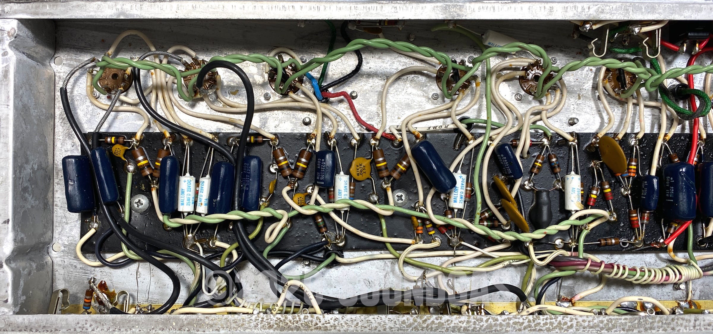Fender Vibrolux Reverb - 1976 - Image 16