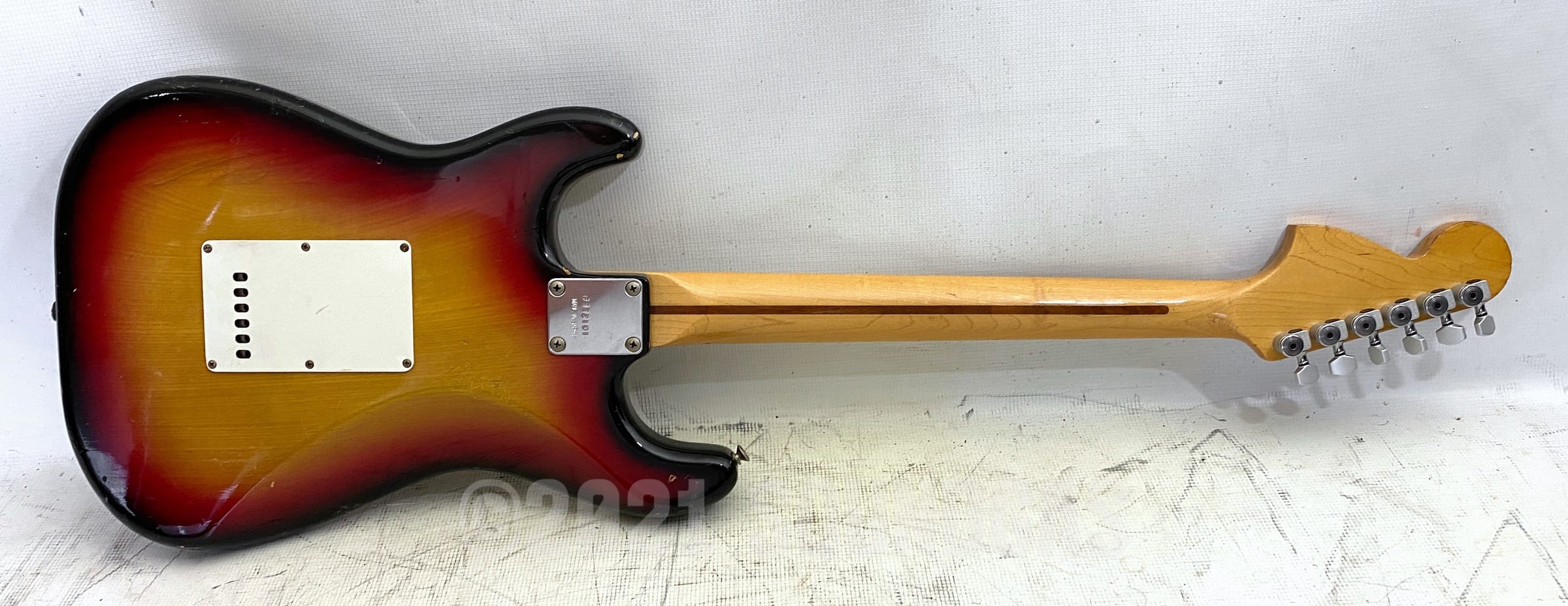 Greco Sparkle Sounds - 1977 Japanese Fender Strat - Image 5