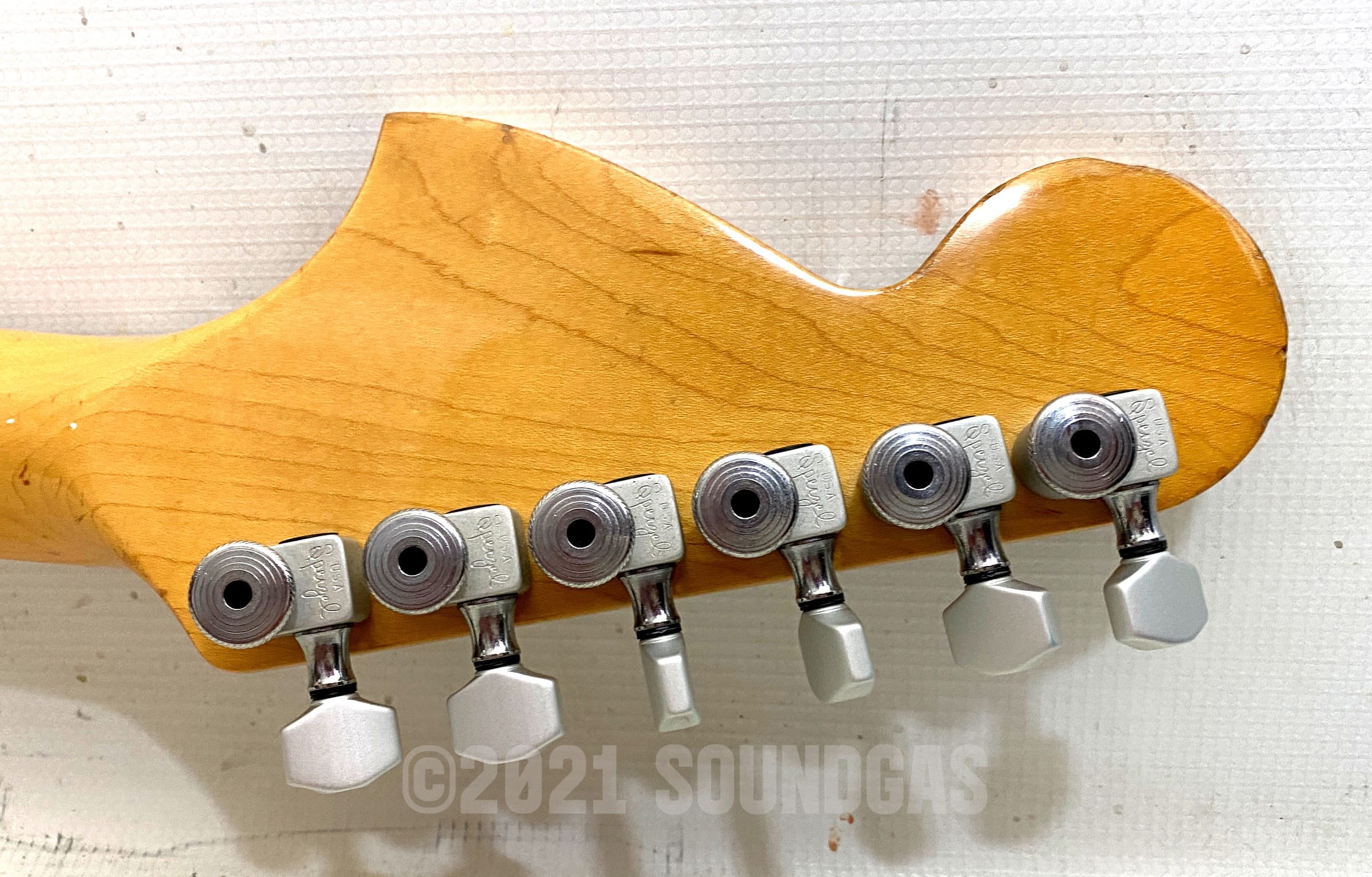 Greco Sparkle Sounds - 1977 Japanese Fender Strat - Image 8