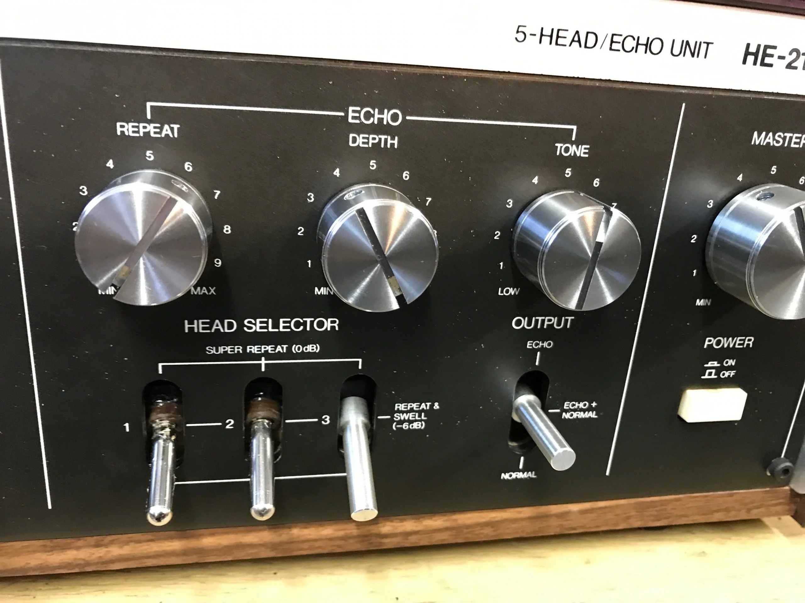 Hawk HE-2150A Open Reel Tape Echo - Image 2