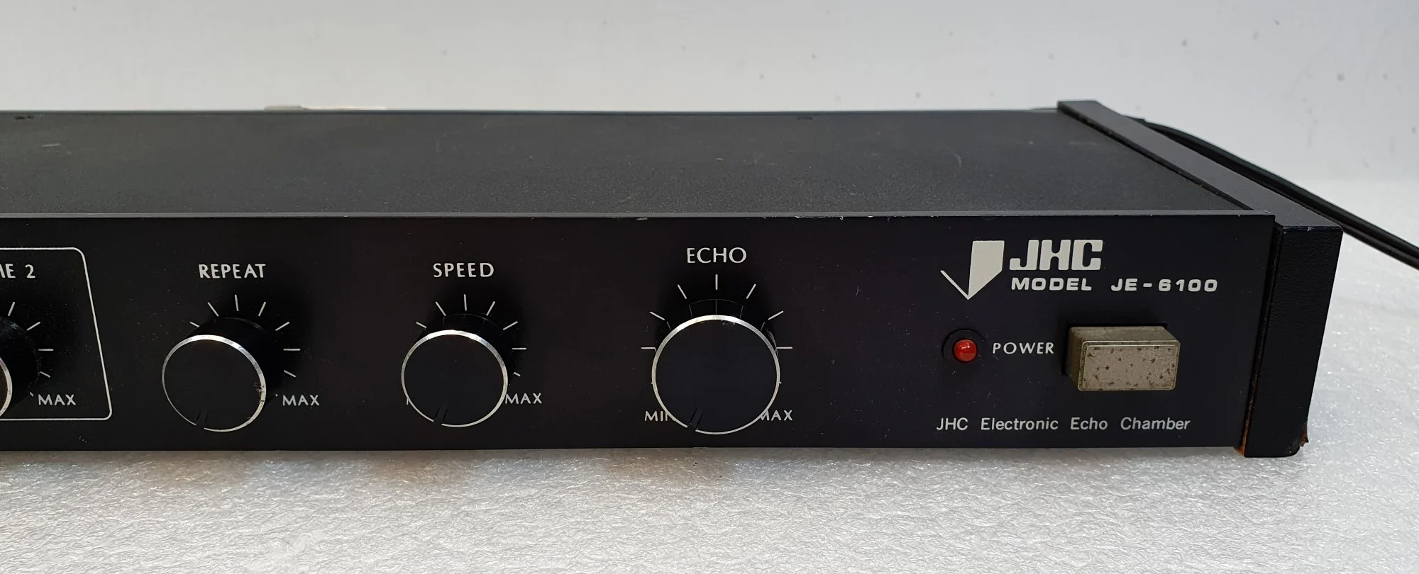 JHC Analog Delay JE-6100 (MN3005) - Image 3