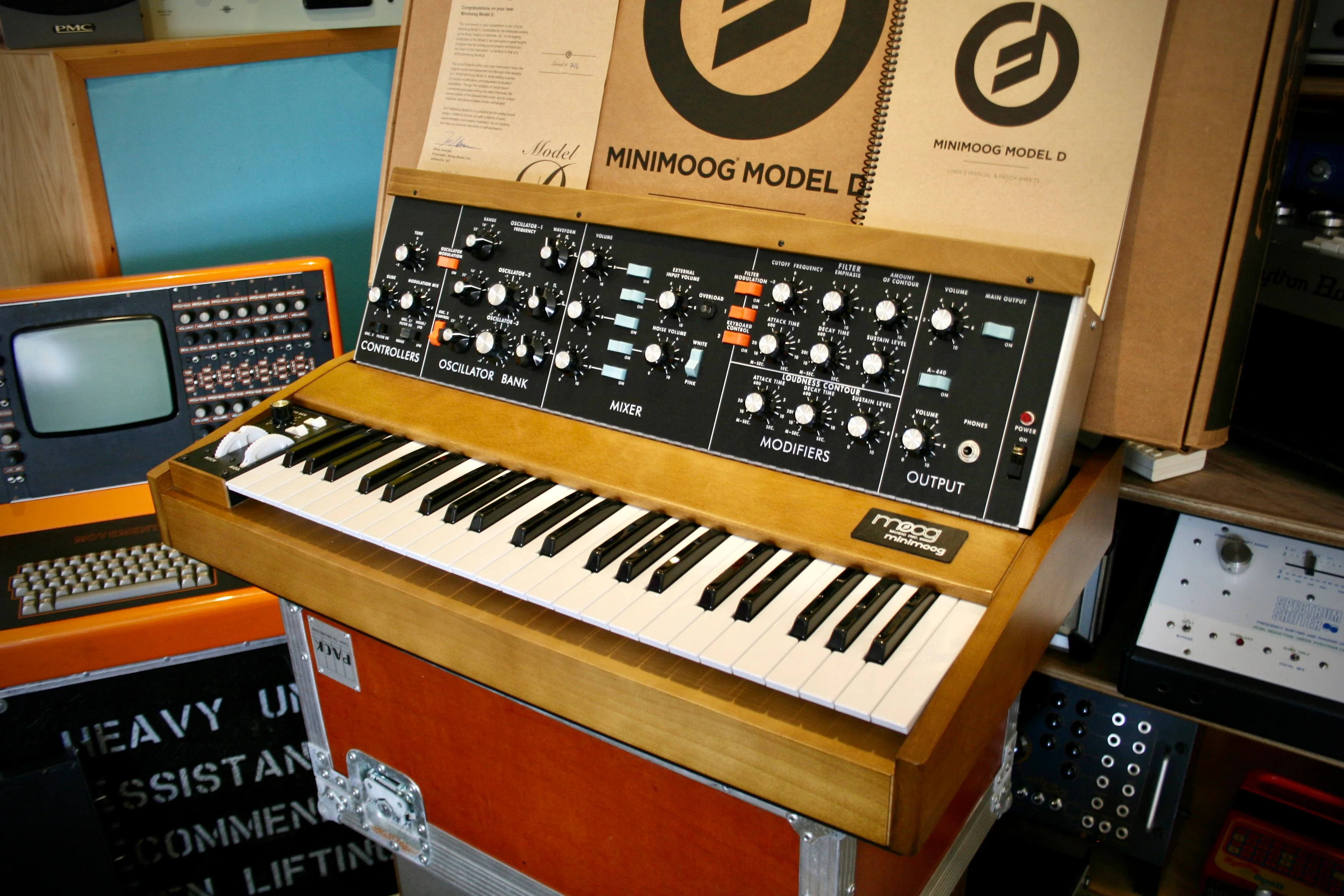 Moog MiniMoog Model D 2016 - Image 19