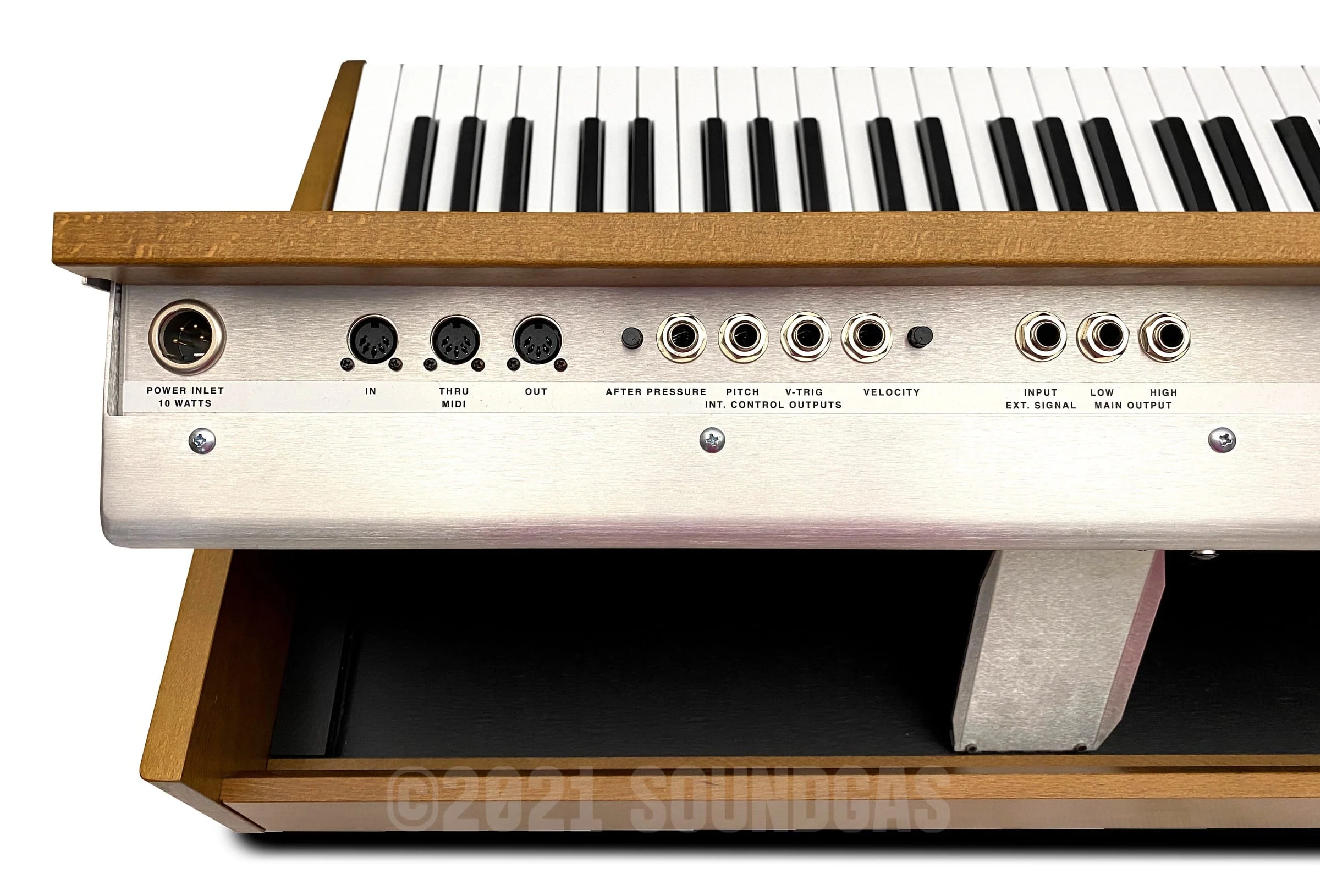 Moog MiniMoog Model D Reissue - Image 8