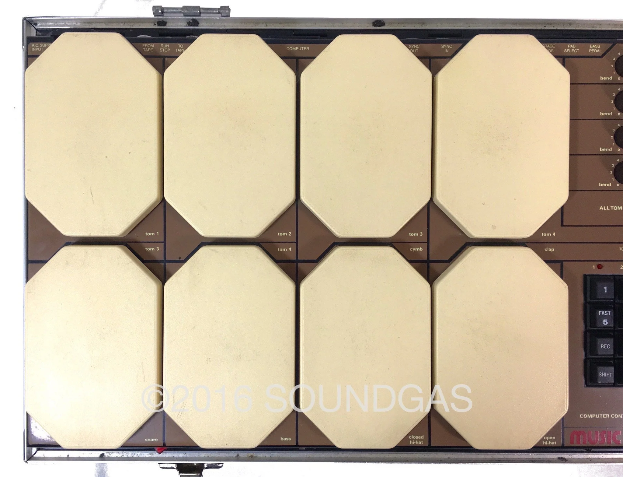 MPC ELECTRONICS MPC-1 MUSIC PERCUSSION COMPUTER - Image 10