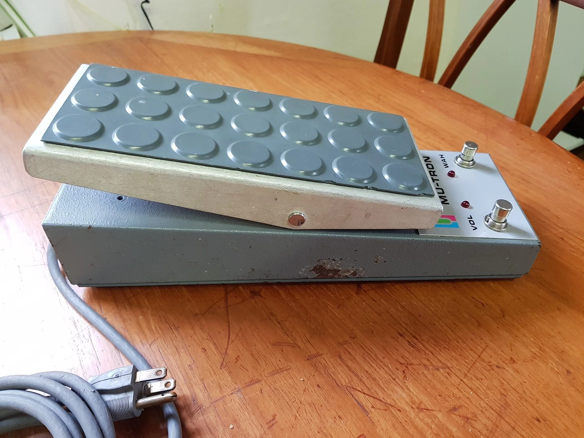 Musitronics Mu-Tron C-200 Volume Wah - Image 2
