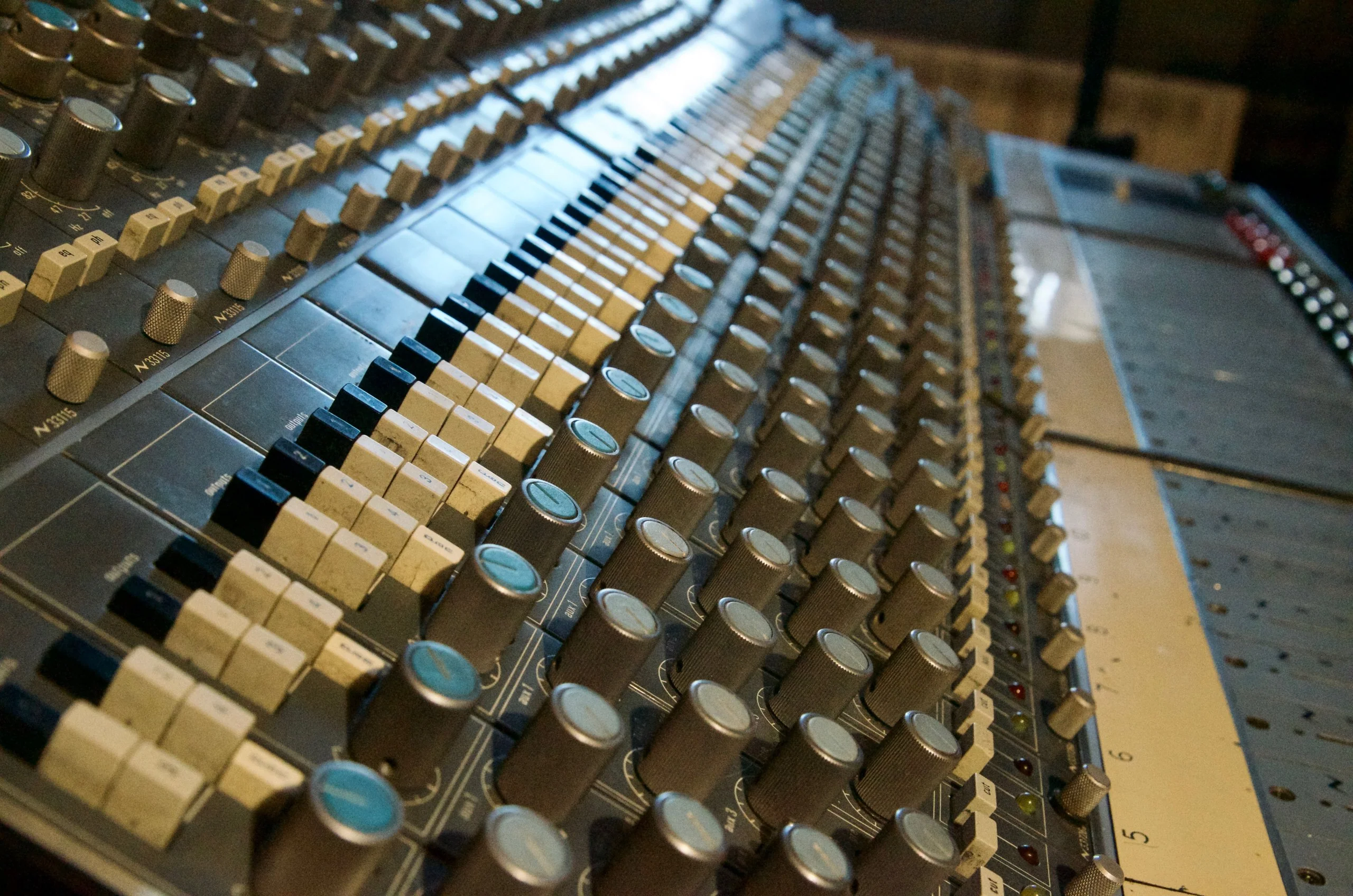 Neve 5315 Console (1977) - Image 26