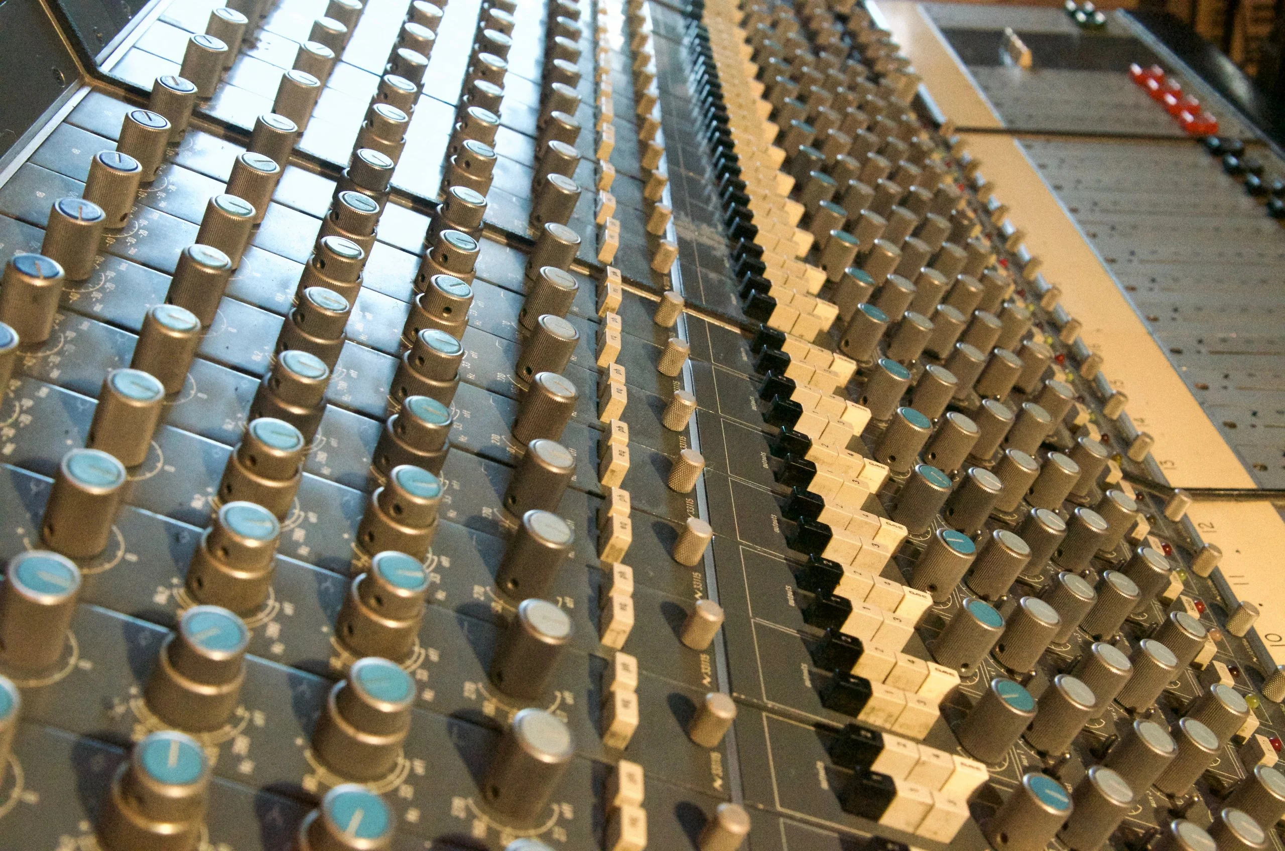 Neve 5315 Console (1977) - Image 28