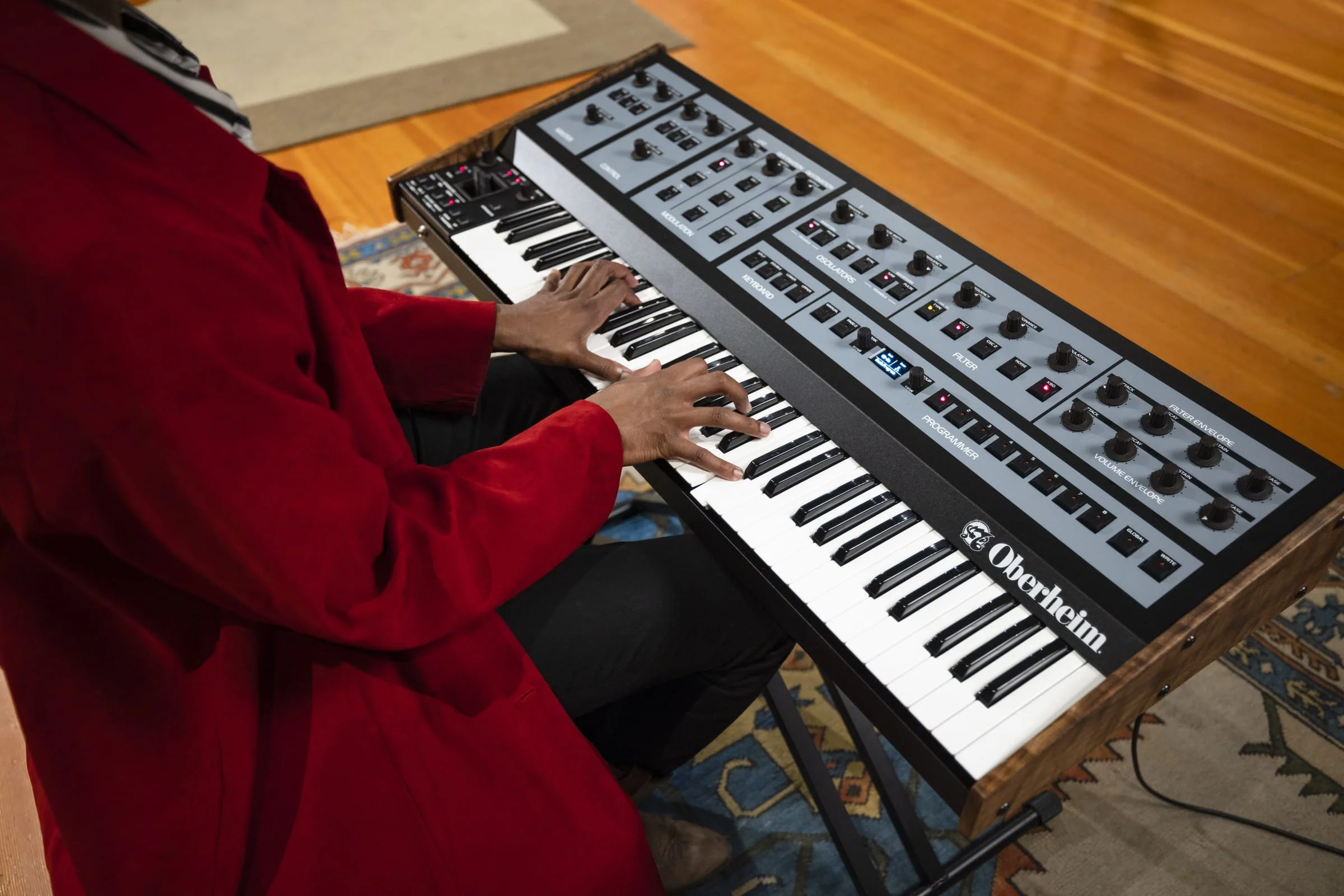 Oberheim OB-X8 - Image 17