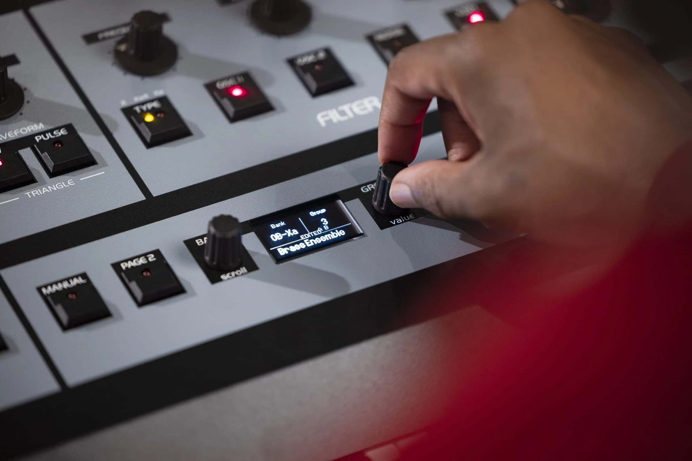 Oberheim OB-X8 - Image 20