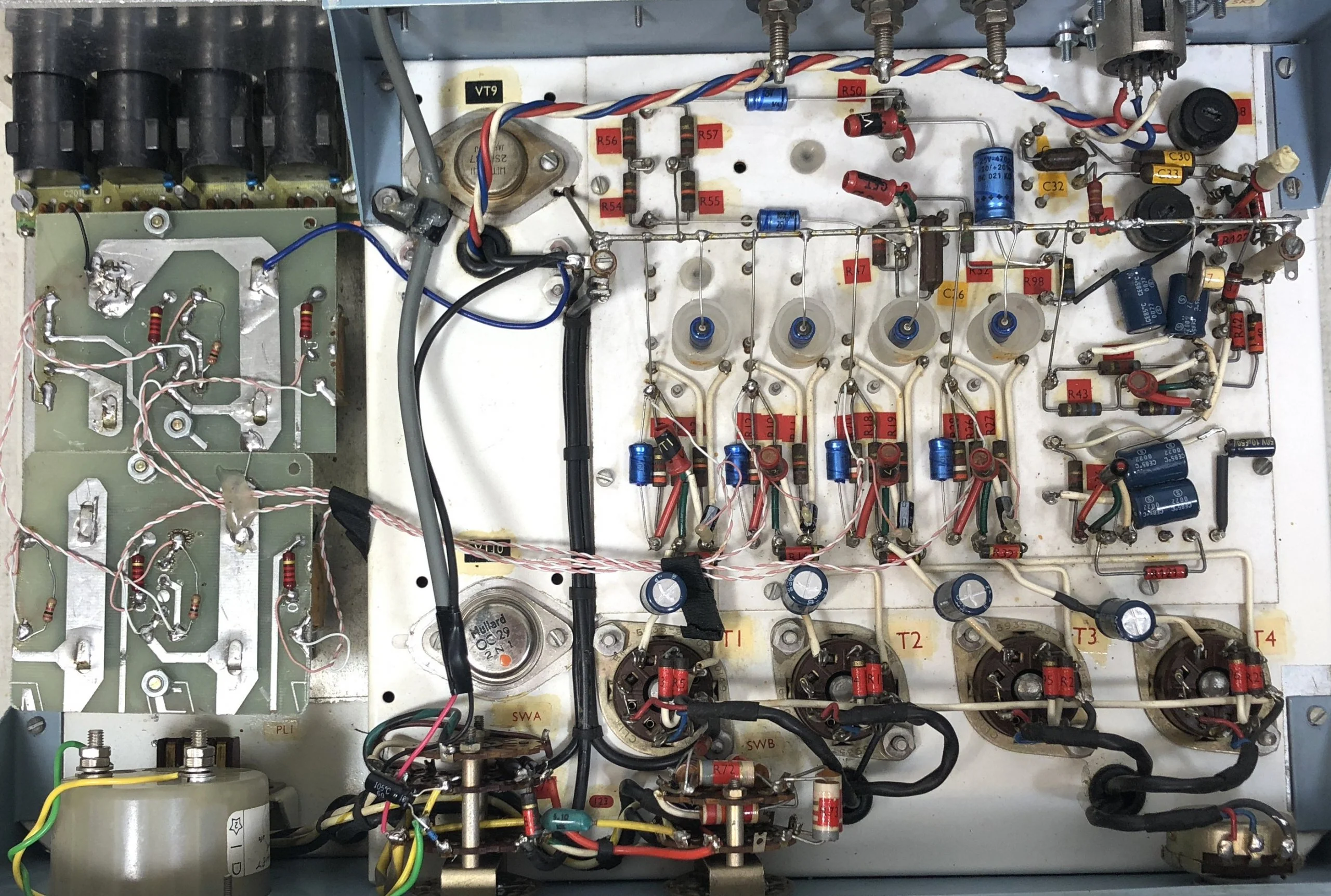 PYE 843 053 Audio Mixing Unit - Image 7