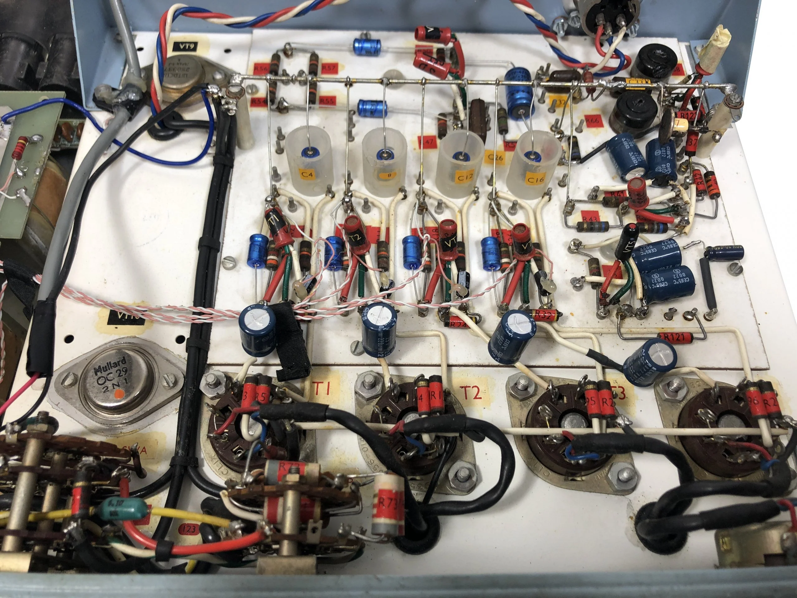 PYE 843 053 Audio Mixing Unit - Image 8