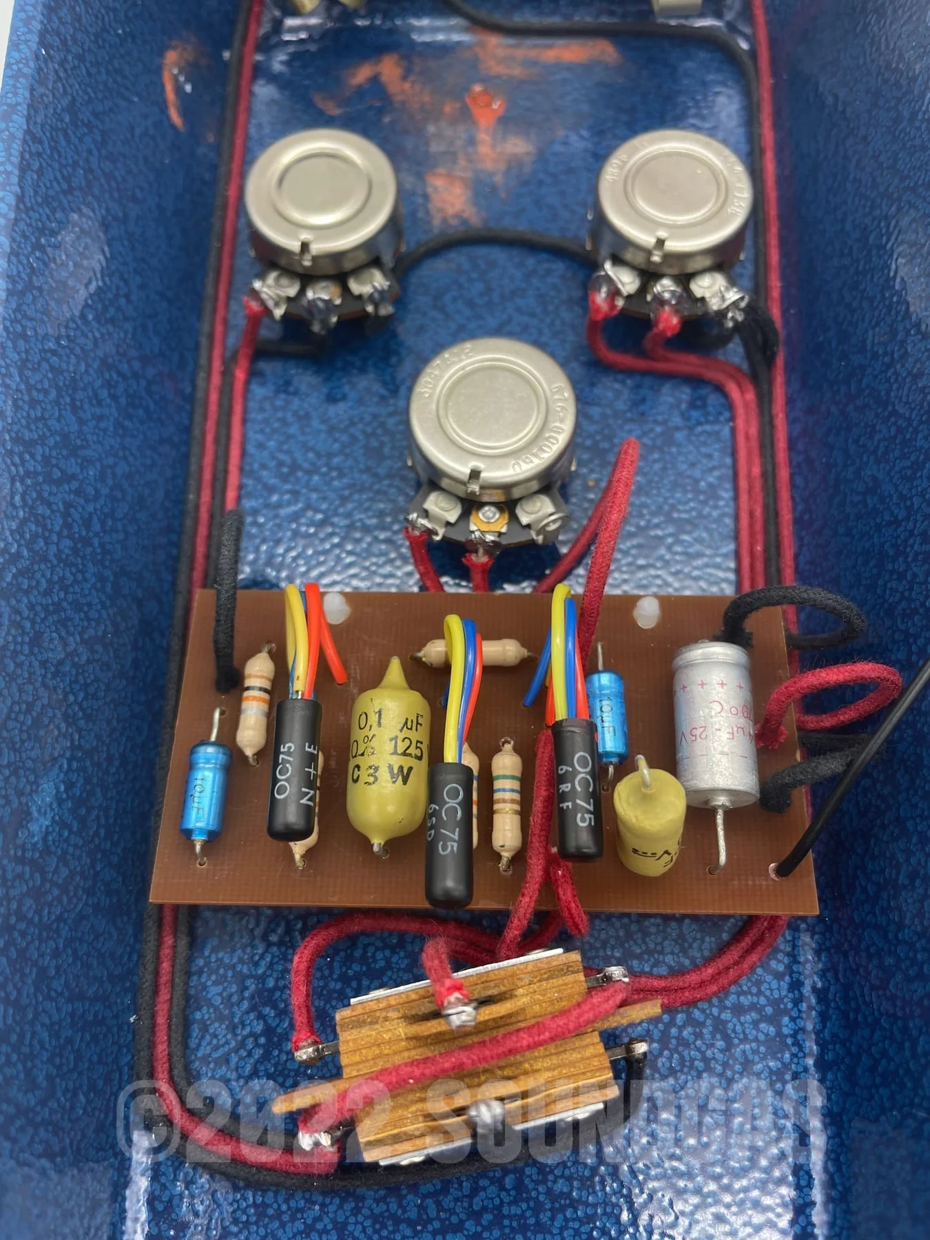 R2R Electric Aged Supa MKII Fuzz 1964 Philips - Image 14