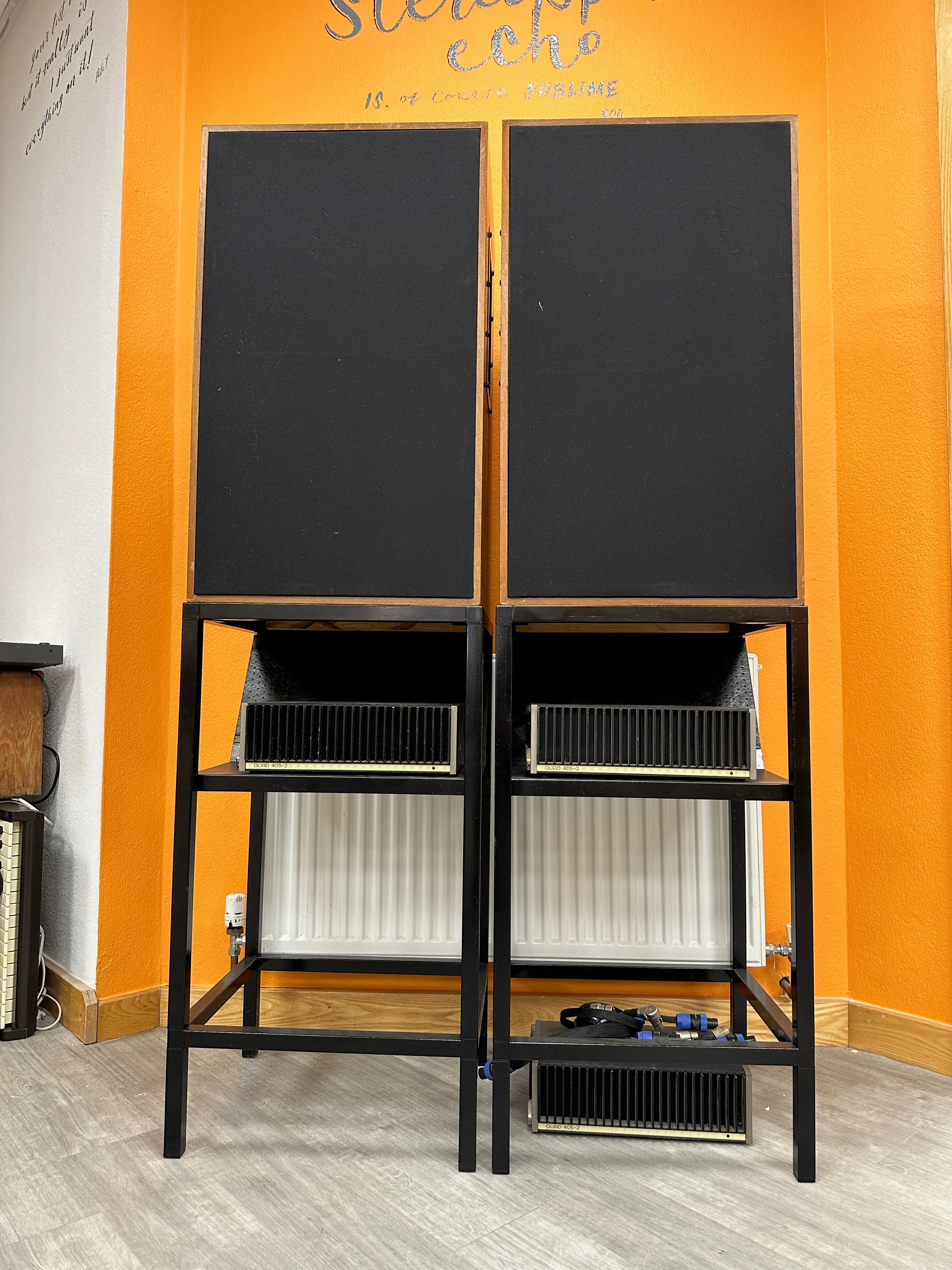 Rogers LS 5/8 Monitors, Stands & 3 Quad 405 Amps - Image 7