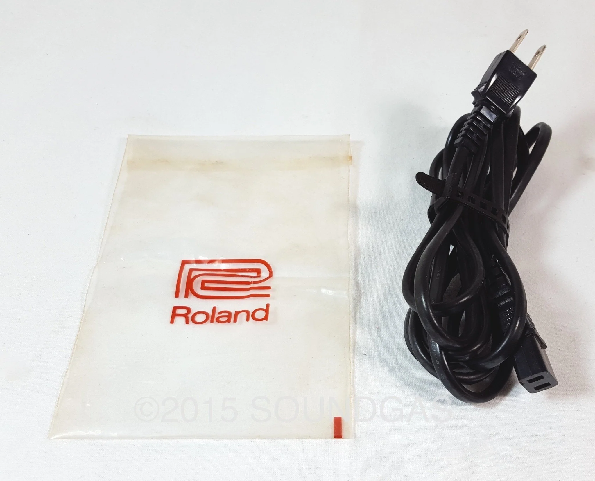 ROLAND JUNO 106 *MINT CONDITION* - Image 27