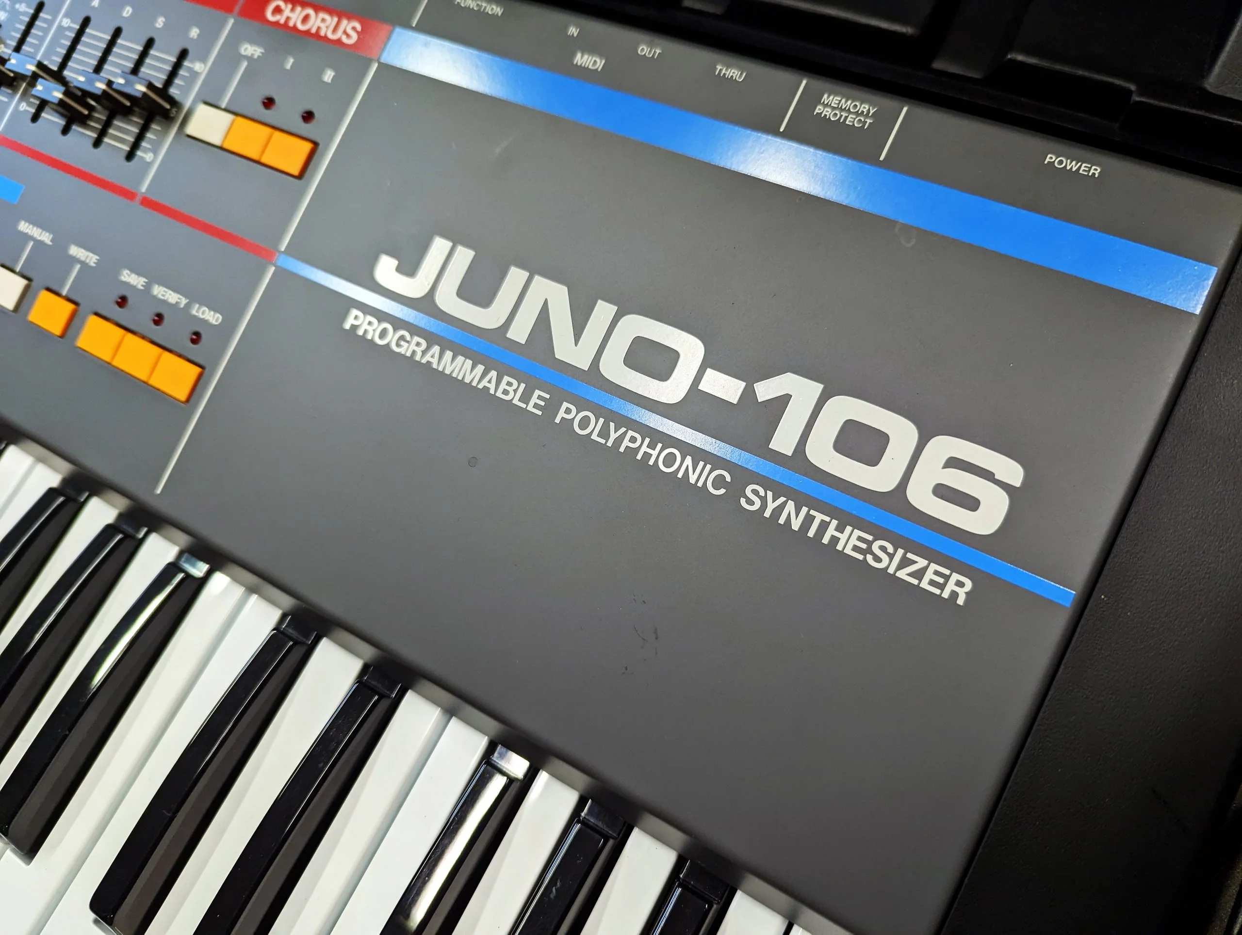 Roland Juno-106 - Near Mint - Image 2