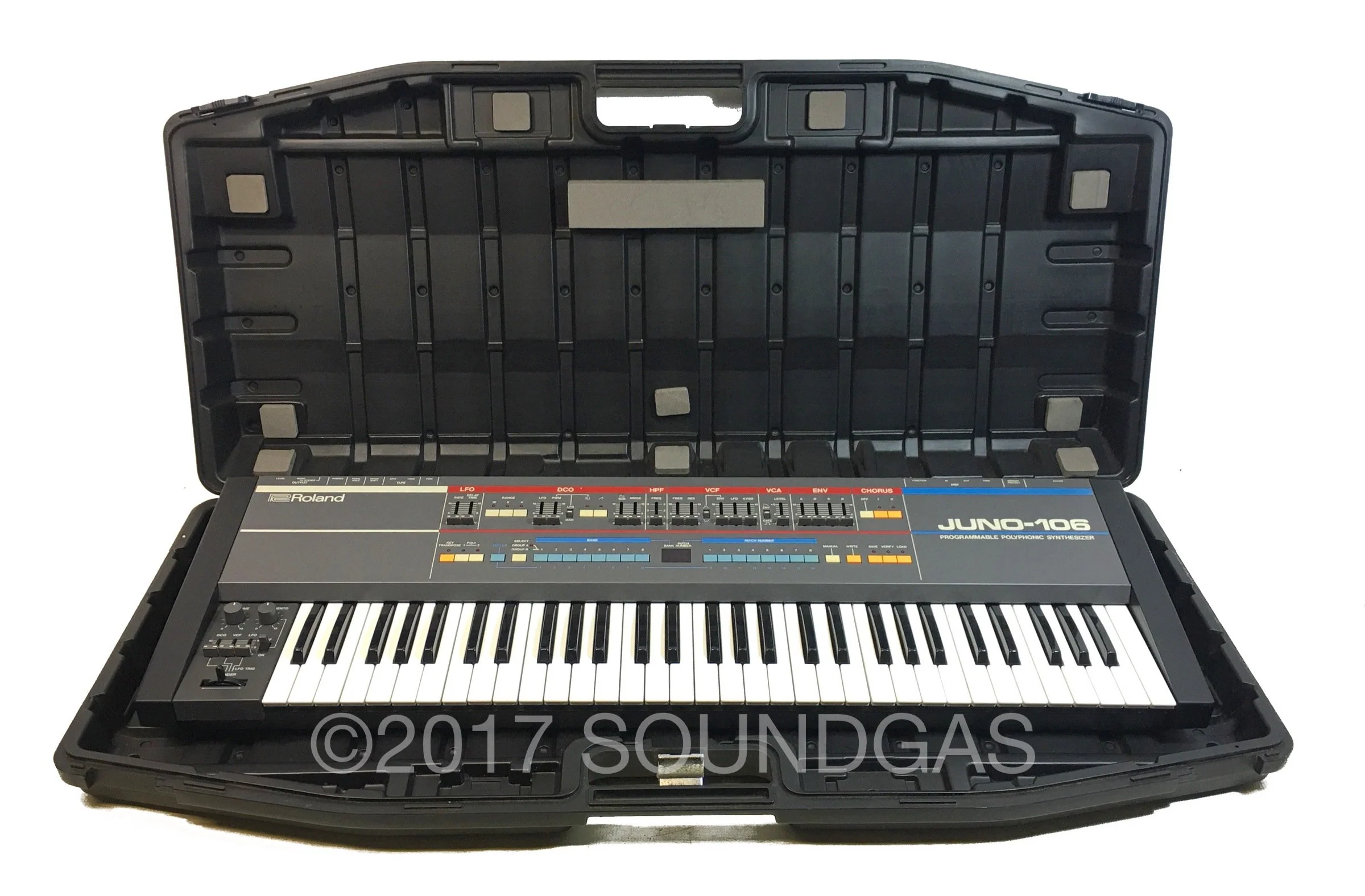 Roland Juno-106 with Original Case - Image 10