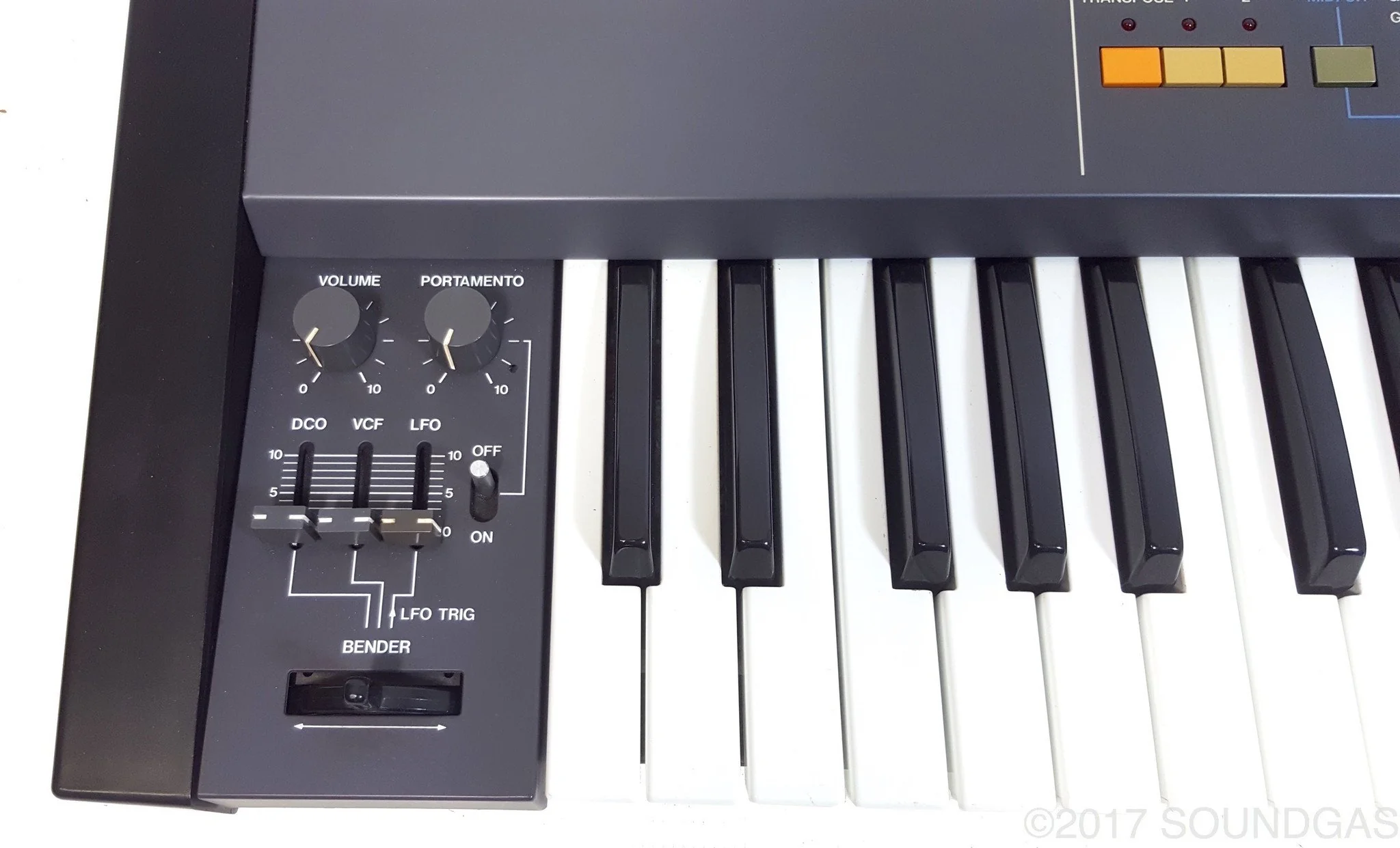 Roland Juno 106 - Image 13