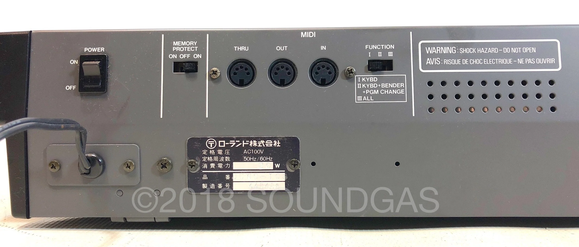 Roland Juno-106 - Image 5