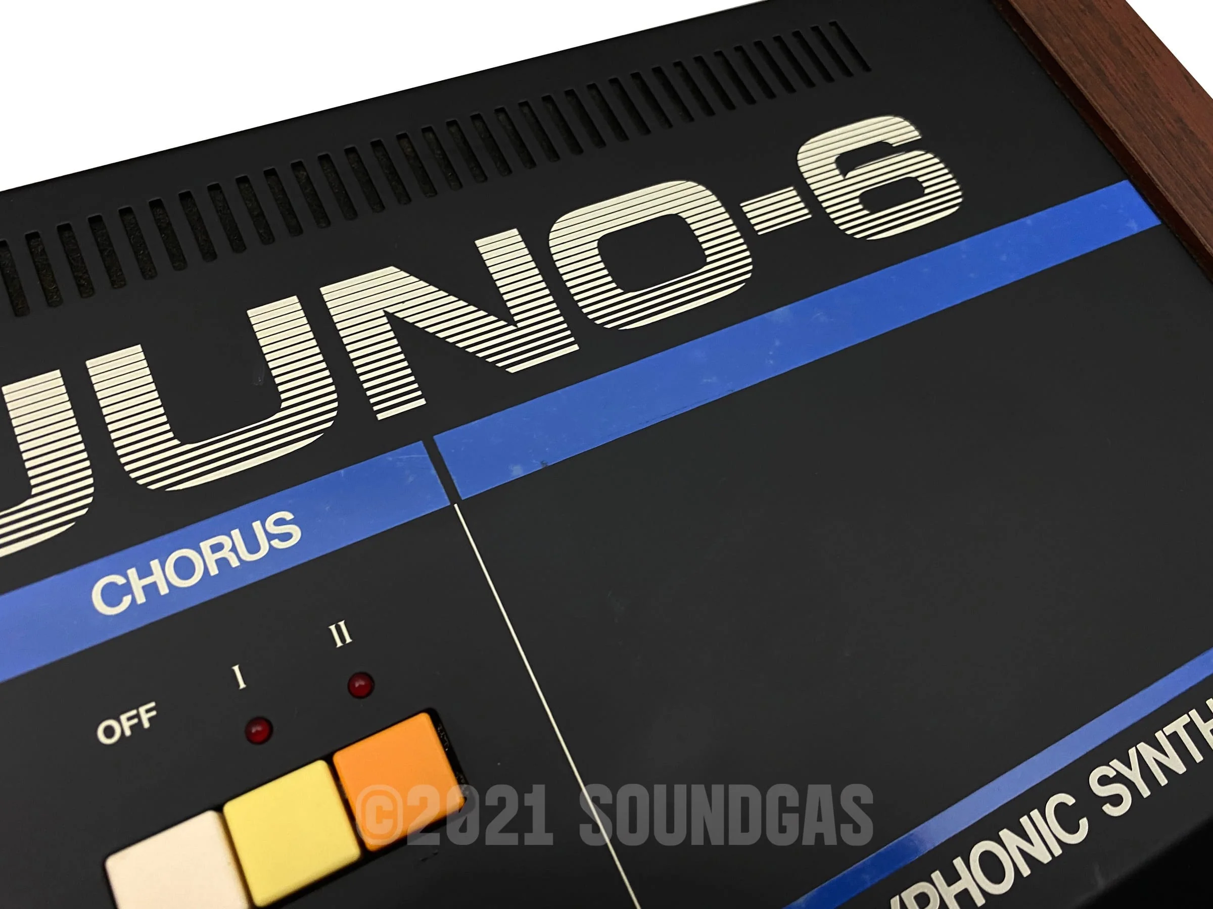 Roland Juno-6 - Image 13