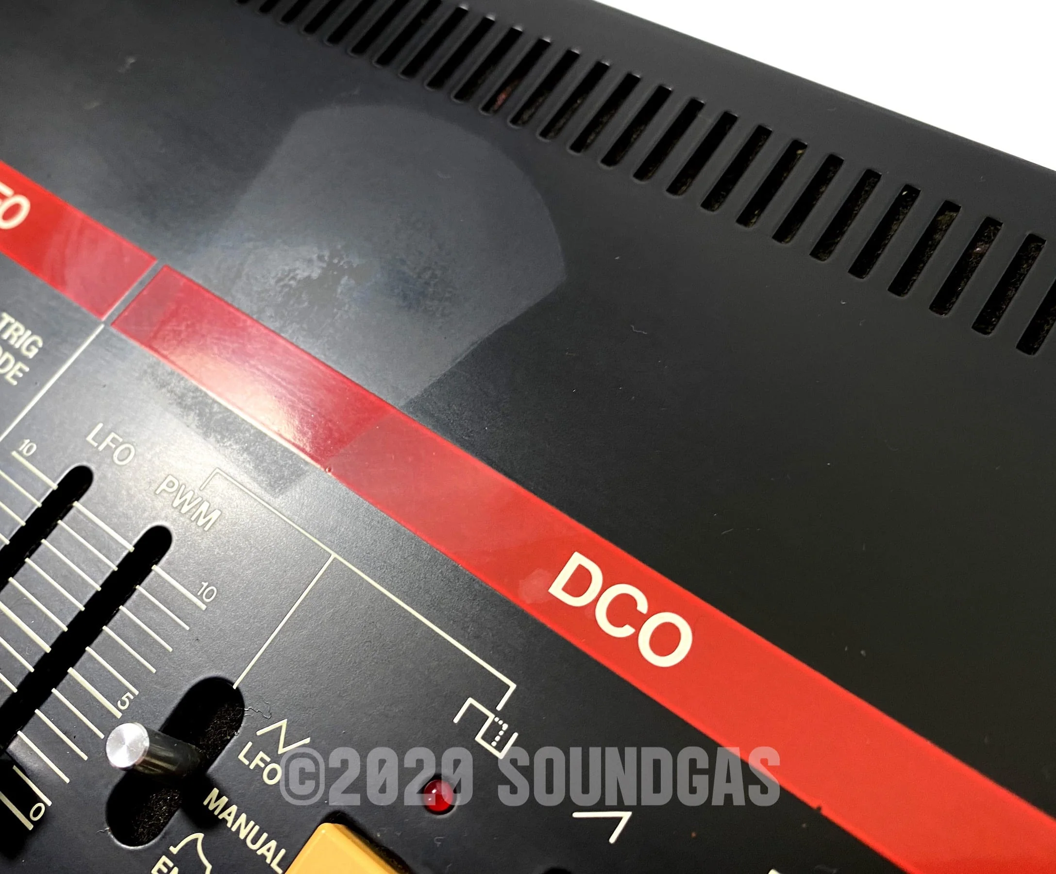 Roland Juno-60 - Image 9