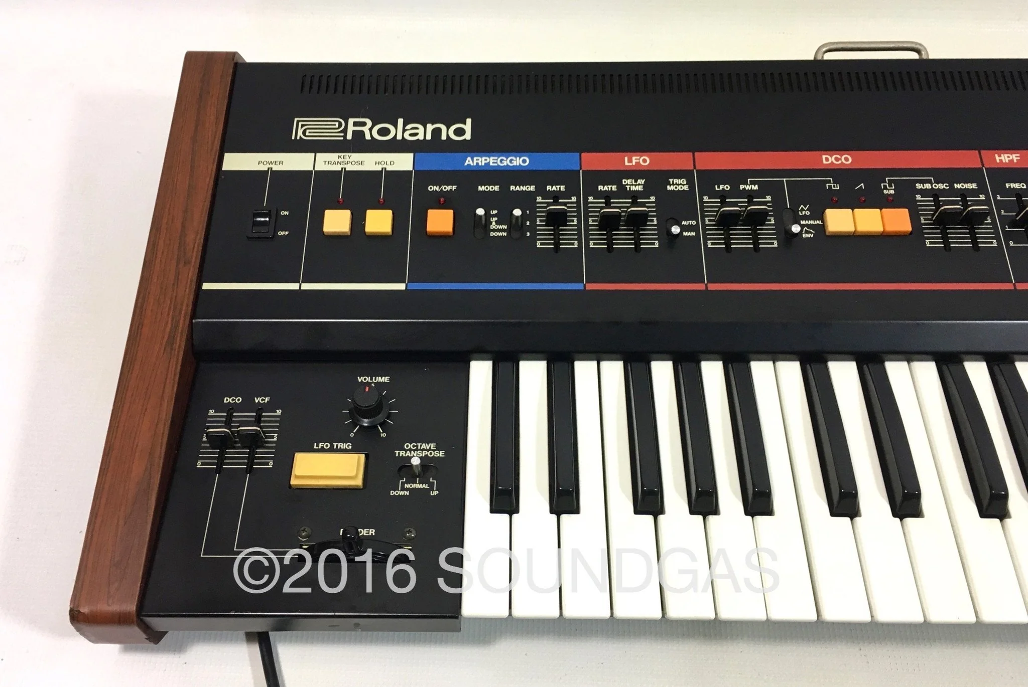 Roland Juno-60 - Image 12