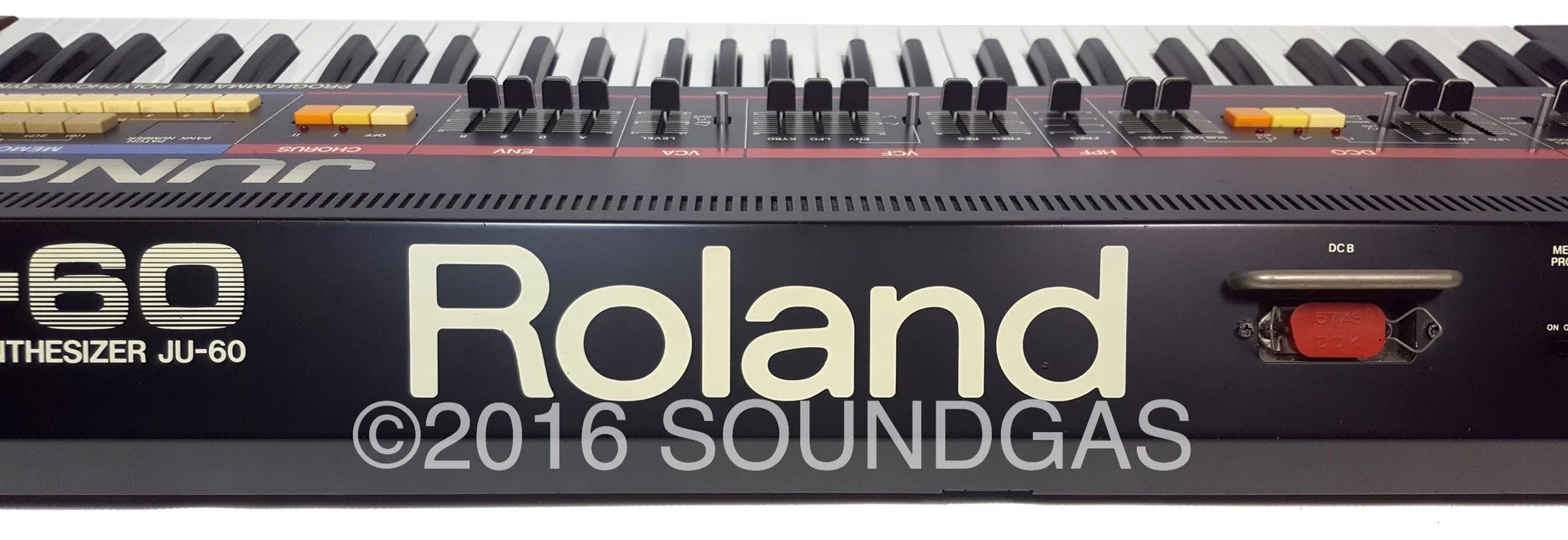 Roland Juno-60 - Image 18