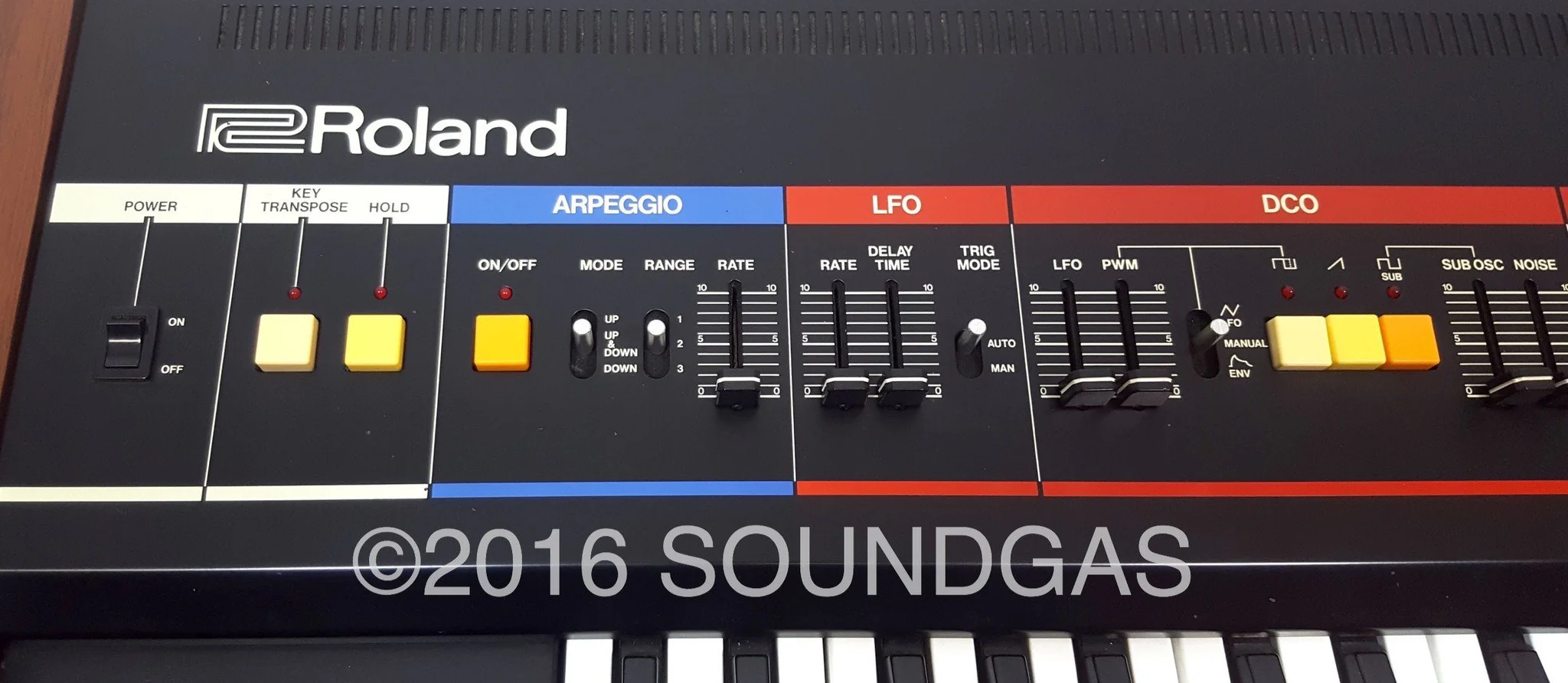 Roland Juno-60 - Image 9