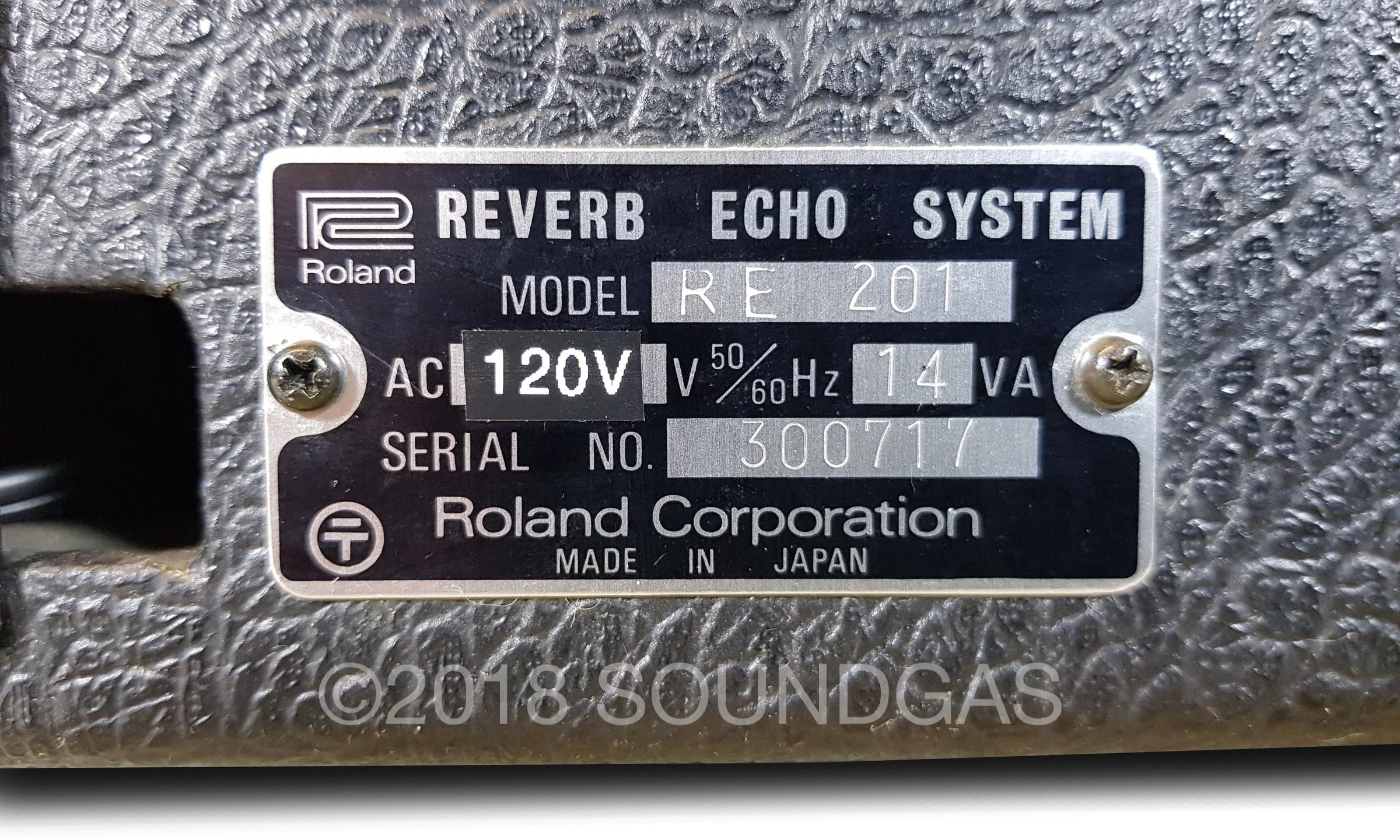 Roland RE-201 Space Echo 120v - Image 6