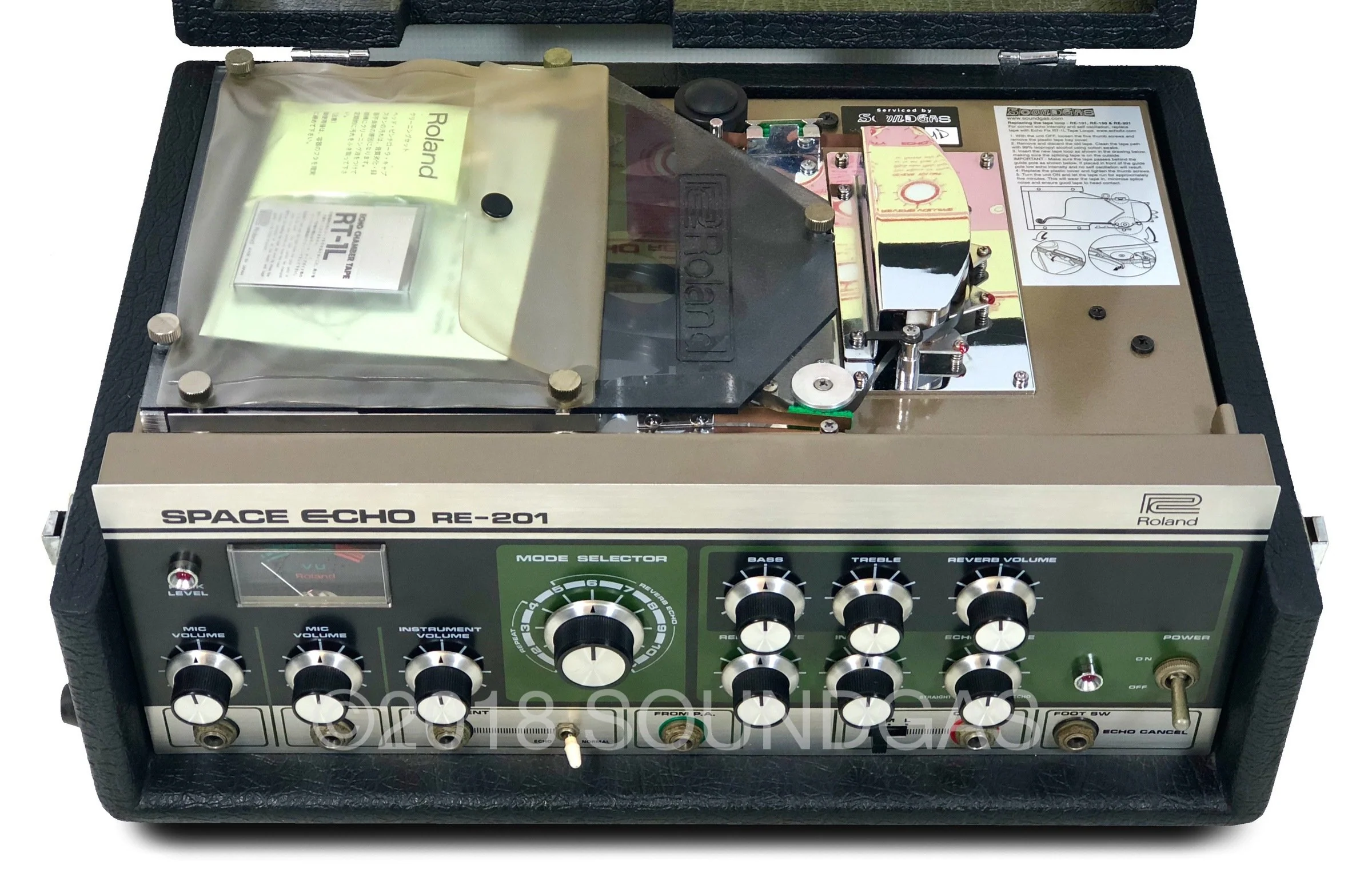 Roland RE-201 Space Echo 120v. - Image 2