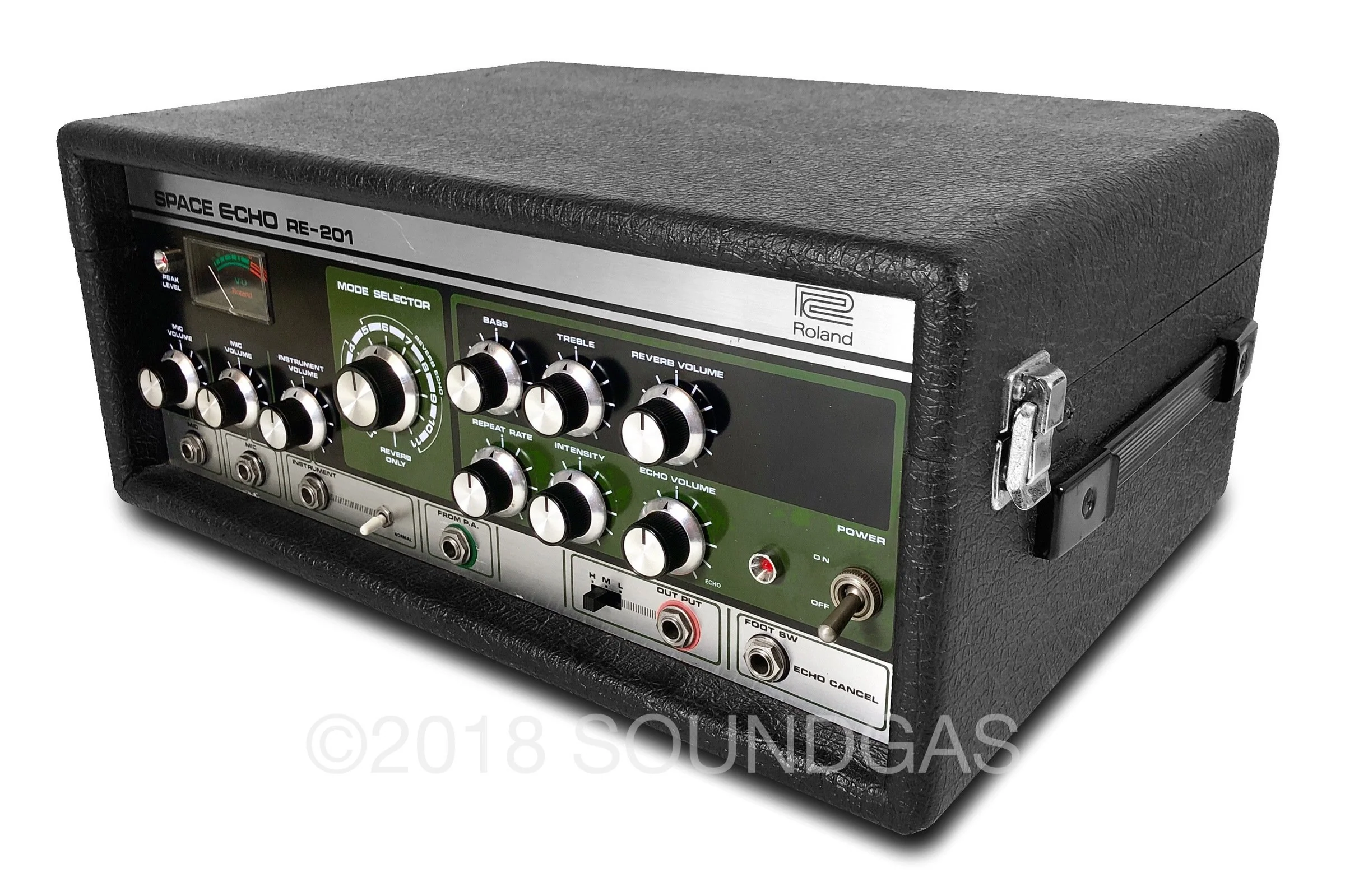 Roland RE-201 Space Echo - 240v - Image 3