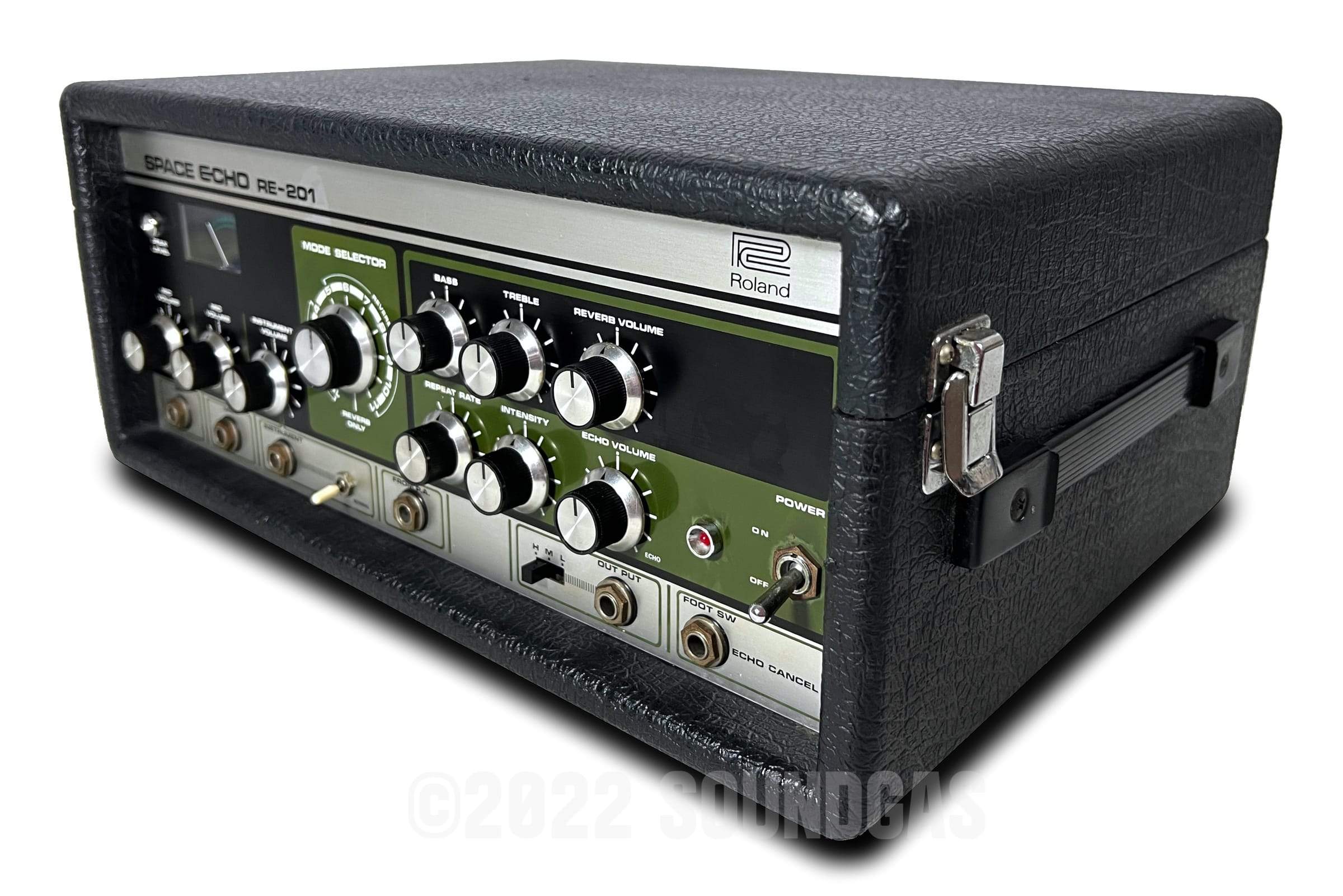 Roland RE-201 Space Echo, Early Preamp Mod - Image 3