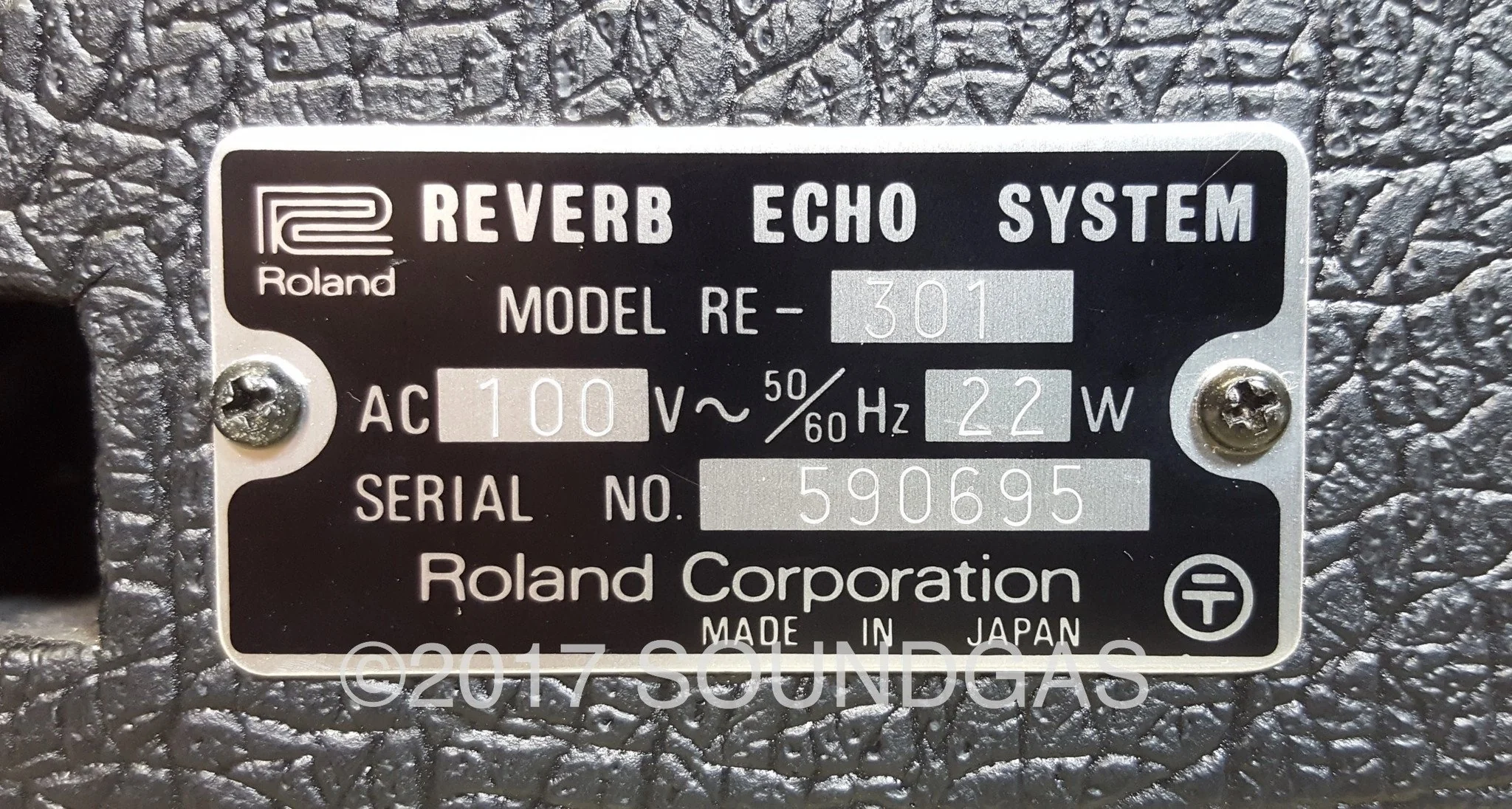 Roland RE-301 Chorus Echo *MINT* - Image 12