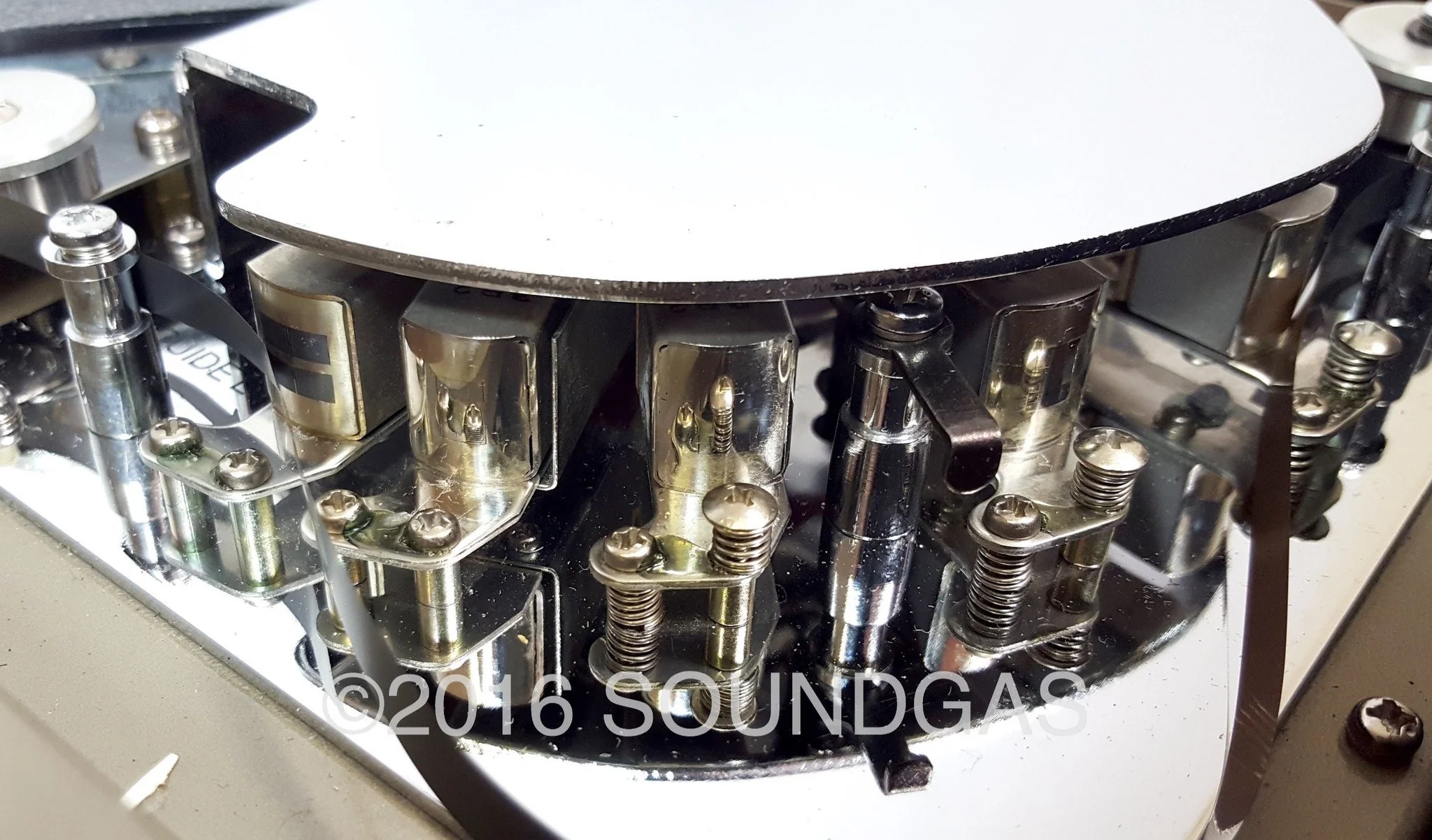 Roland RE-501 Chorus Echo 220v - Image 10