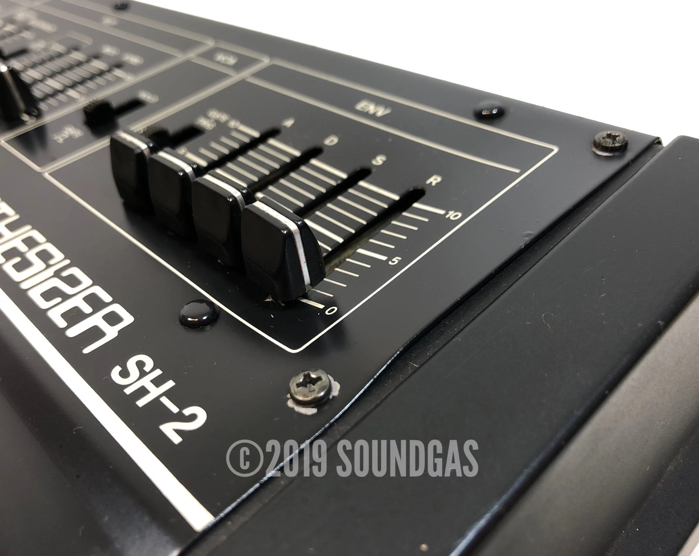 Roland SH-2 Synthesizer - Image 9
