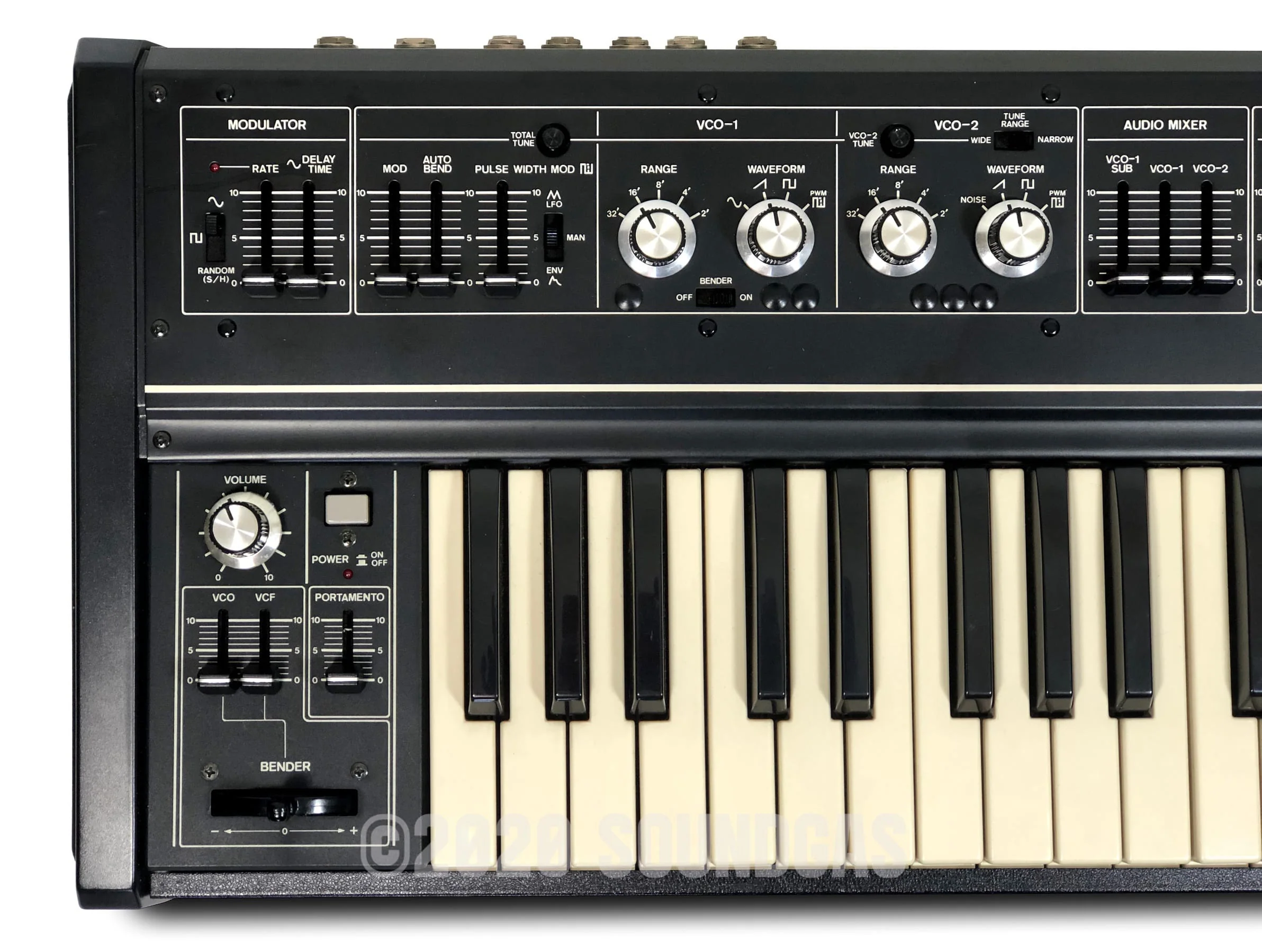 Roland SH-2 Synthesizer - Image 3