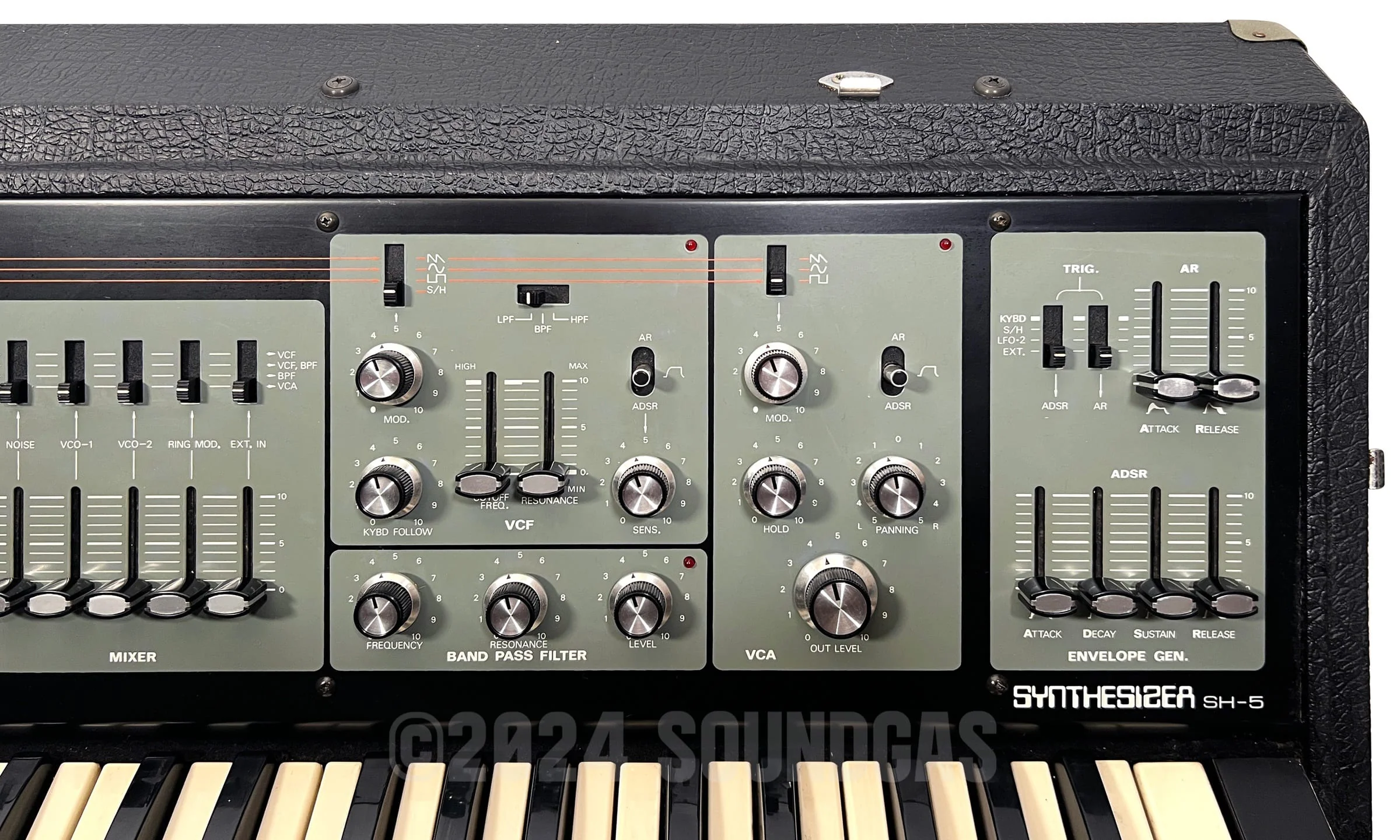 Roland SH-5 Synthesizer - Image 3