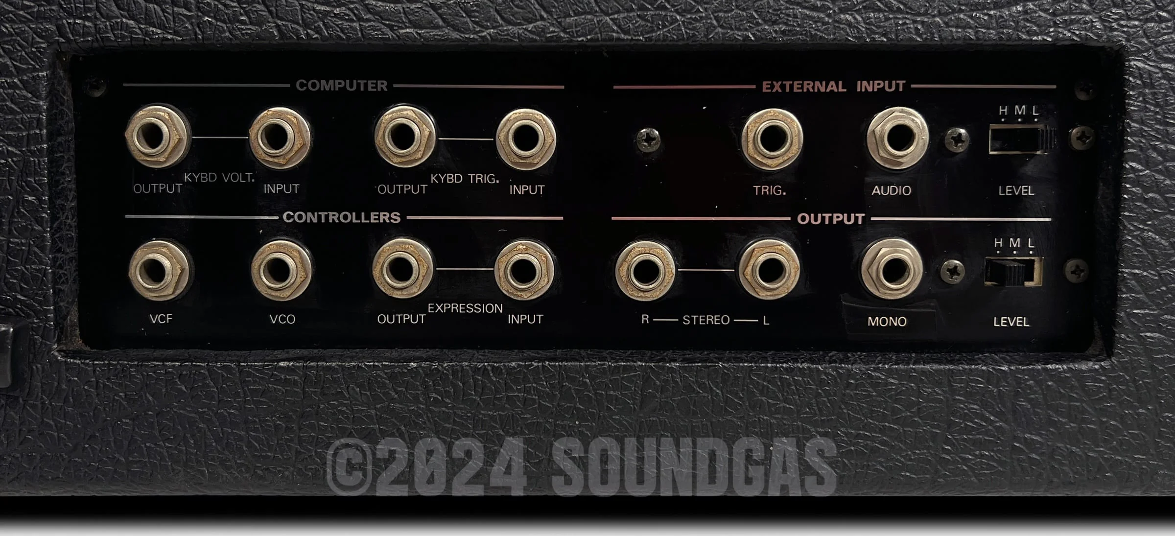 Roland SH-5 Synthesizer - Image 8