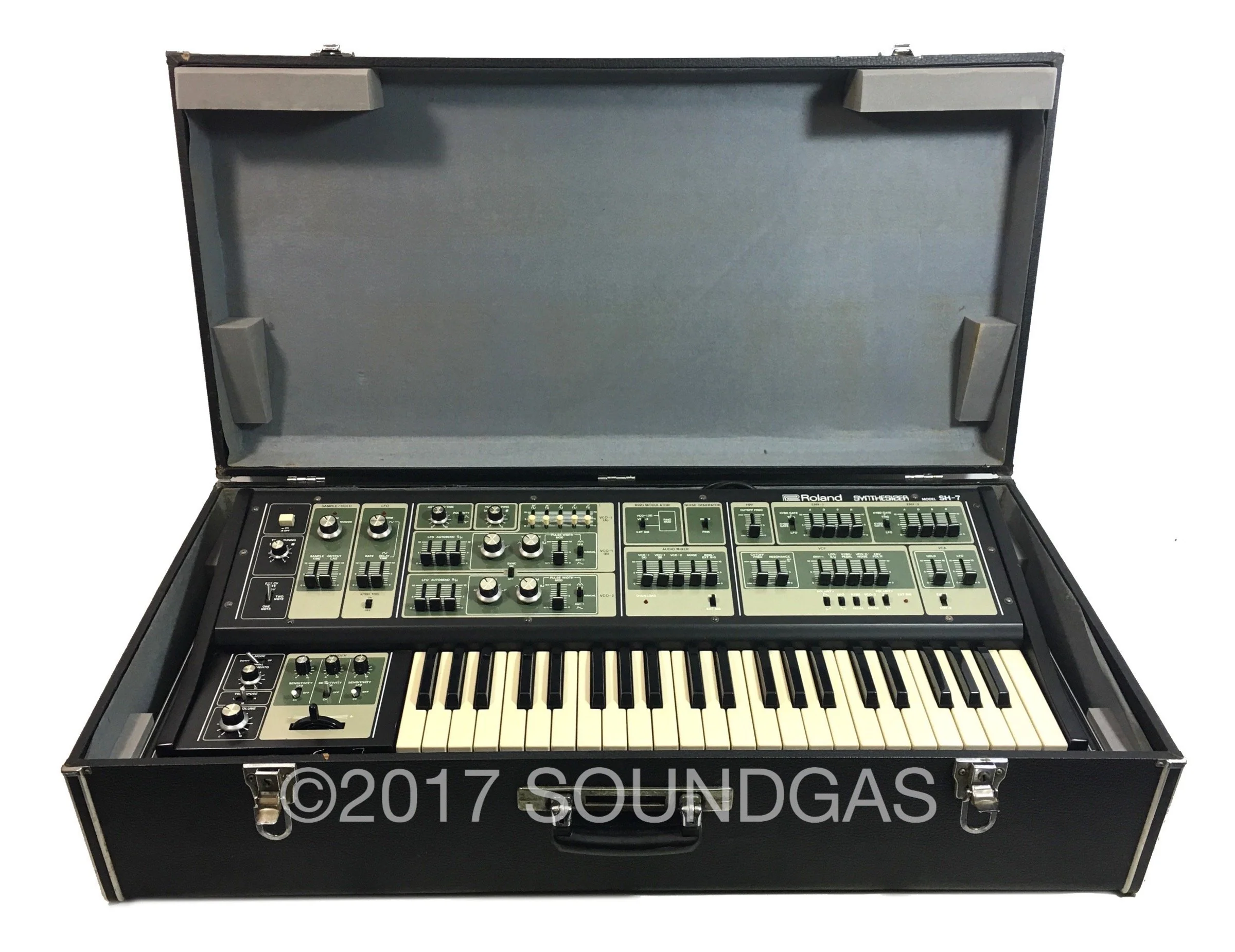 Roland SH-7 Synthesizer - Image 2