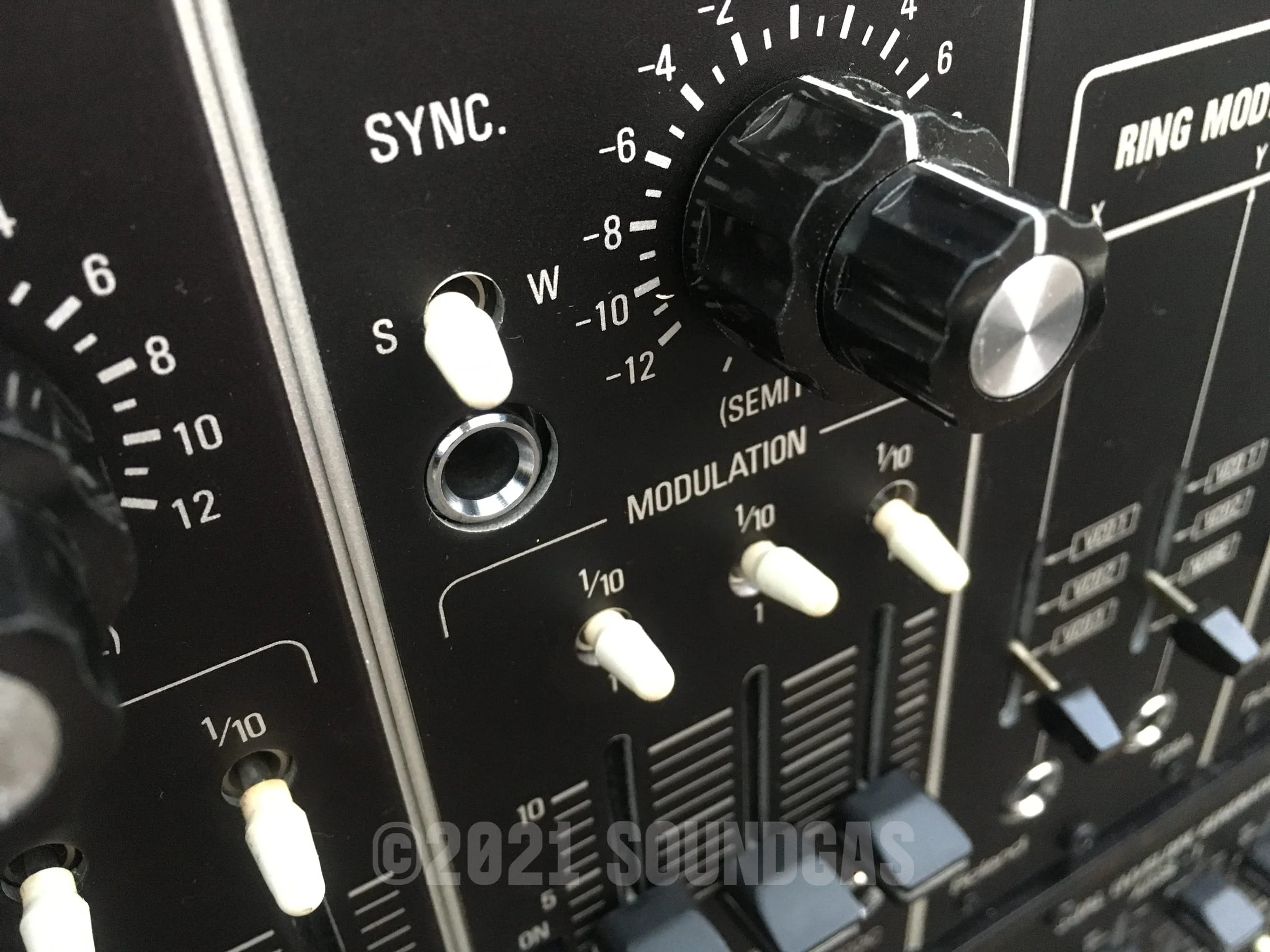 Roland System 700 Lab - Image 19