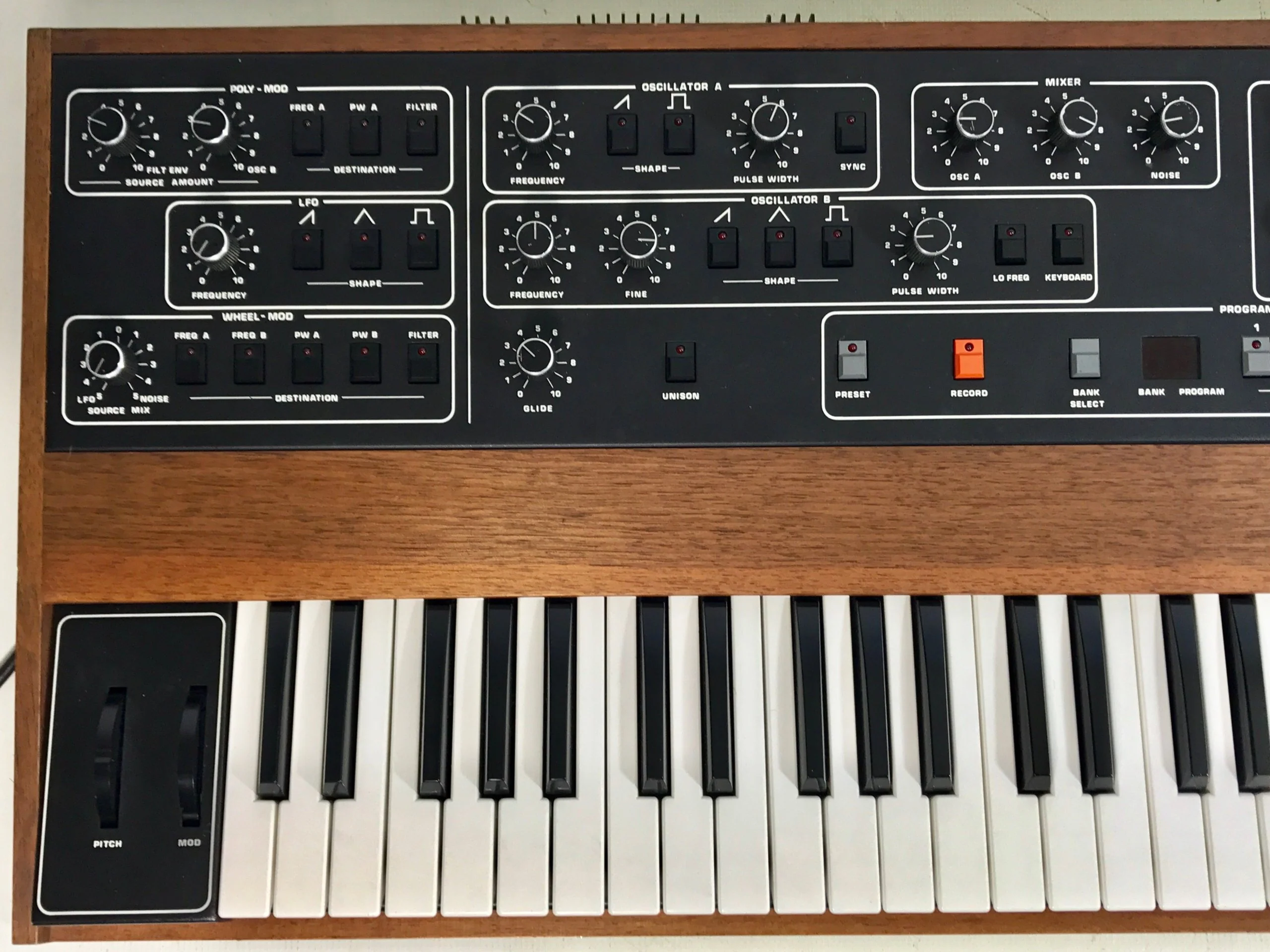 Sequential Circuits Prophet 5 Rev 3.2 - Image 3