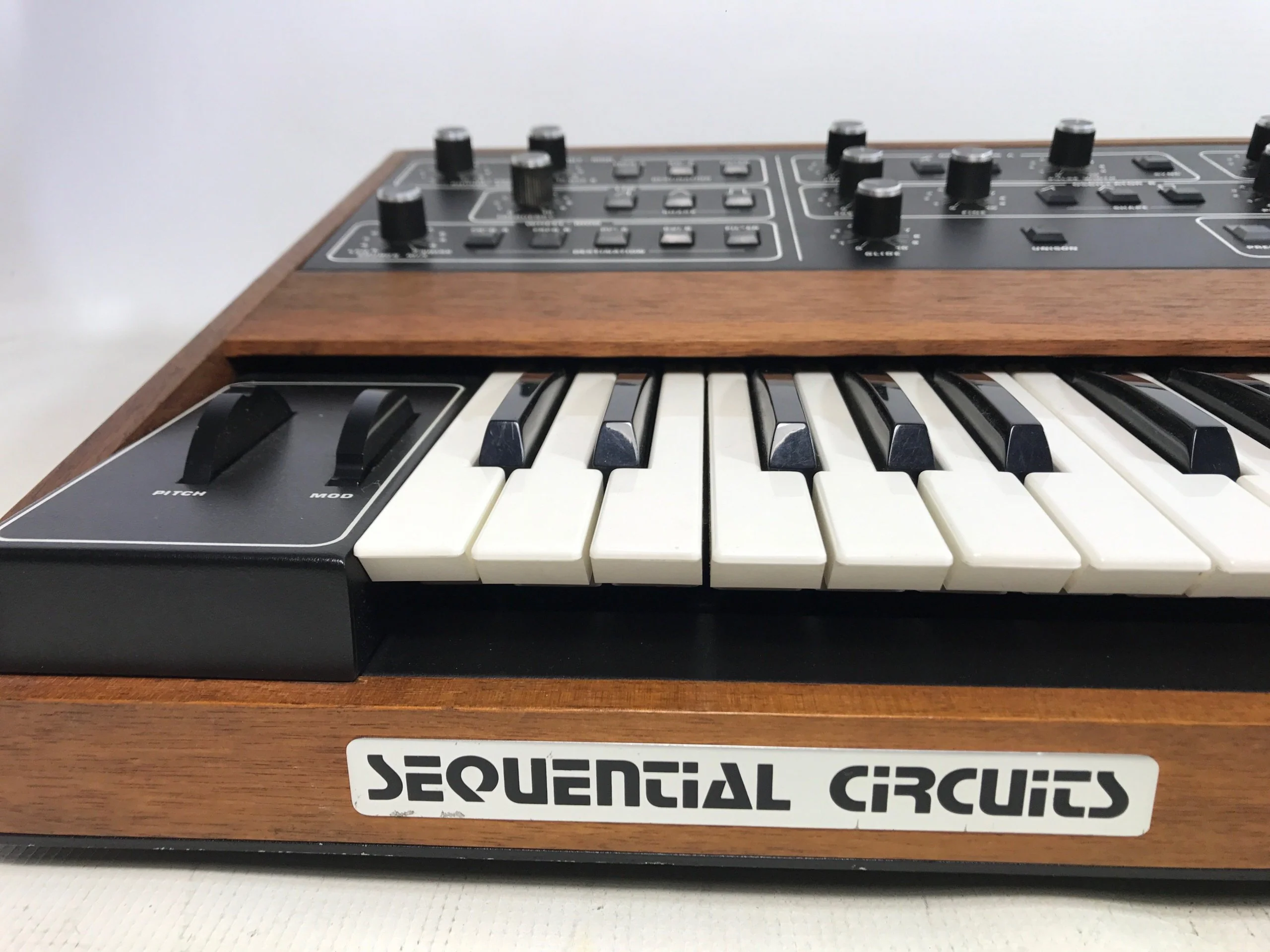 Sequential Circuits Prophet 5 Rev 3.2 - Image 9