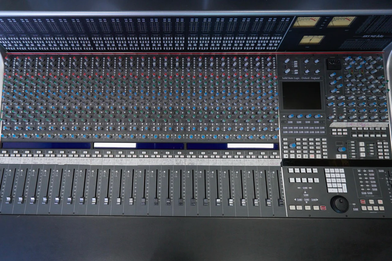 SSL AWS 948 Delta (2021) & Cabling - Image 2